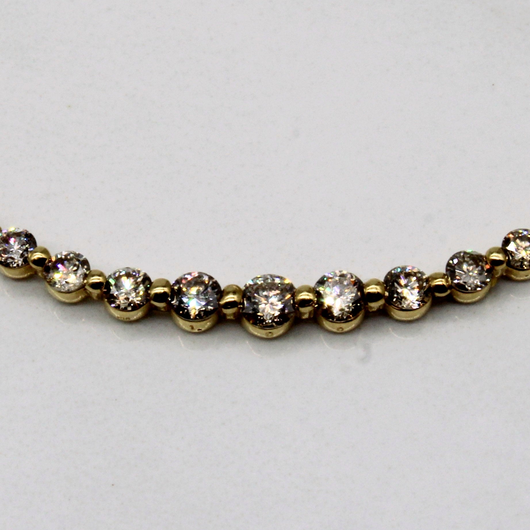 Diamond Scoop Pendant Necklace | 1.00ctw | 19