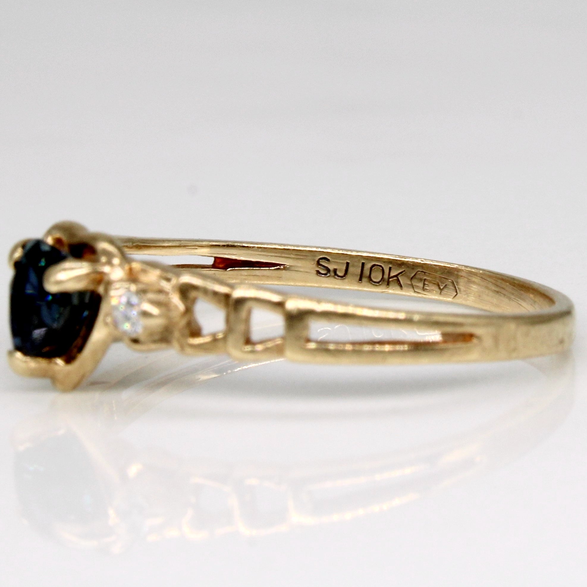 Sapphire & Diamond Heart Ring | 0.45ct, 0.03ctw | SZ 5.75 |