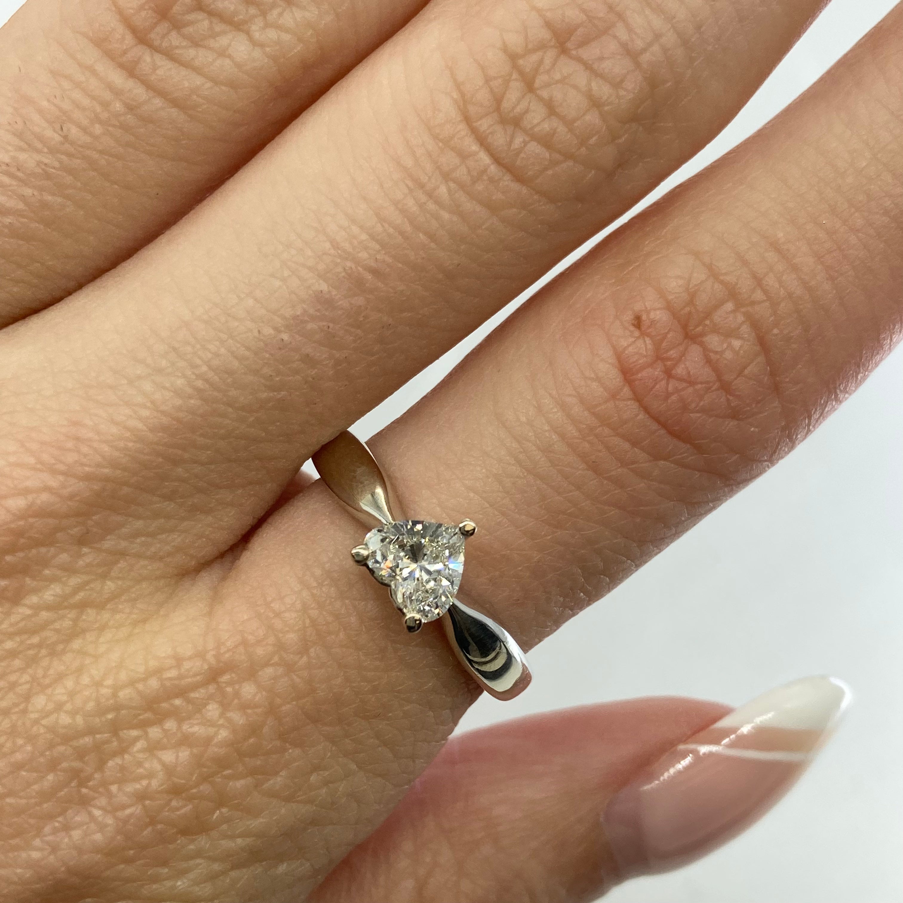 '100 Ways' Heart Cut Diamond Solitaire Engagement Ring | SZ 7 |