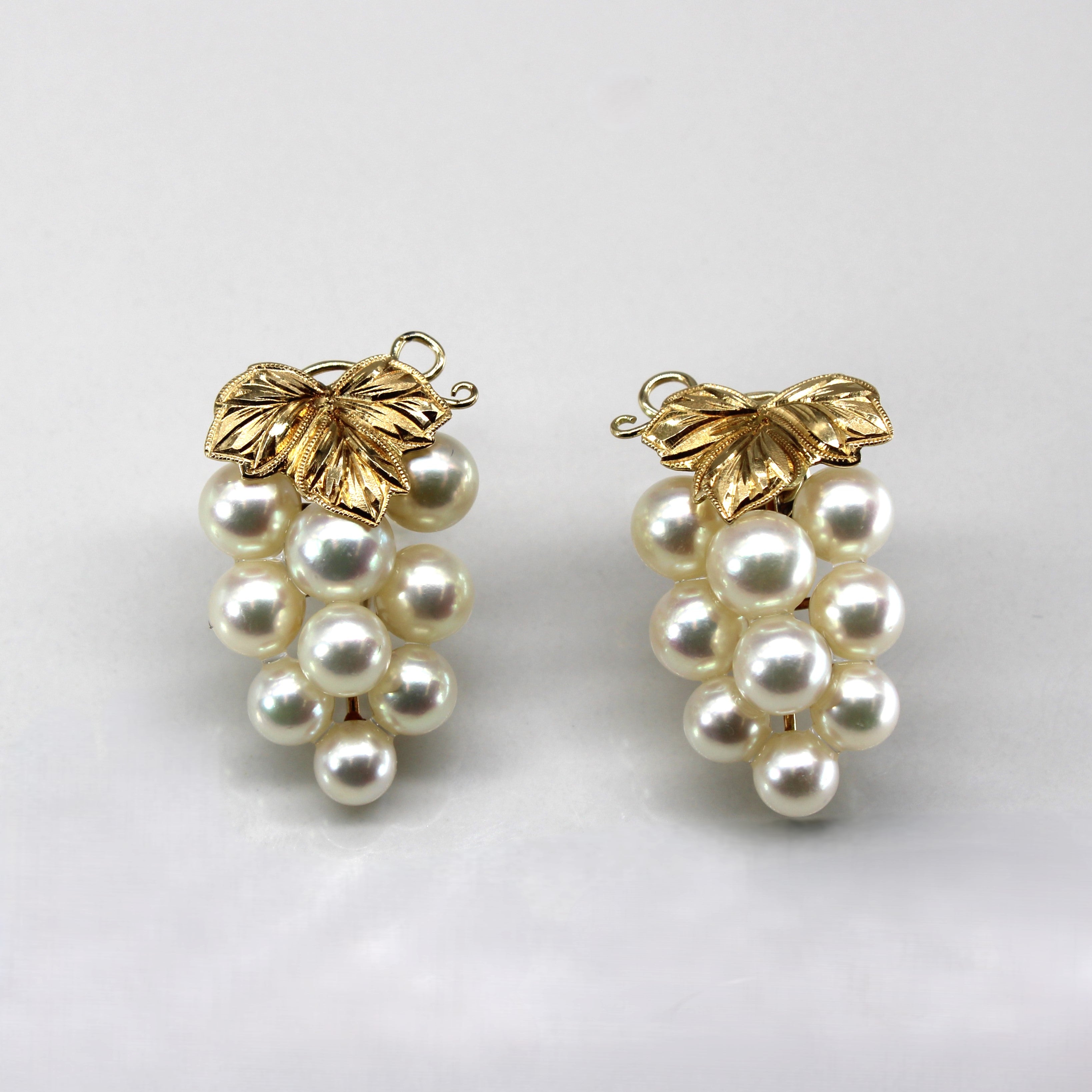 Grapes Design Multi Pearl Clip Earrings