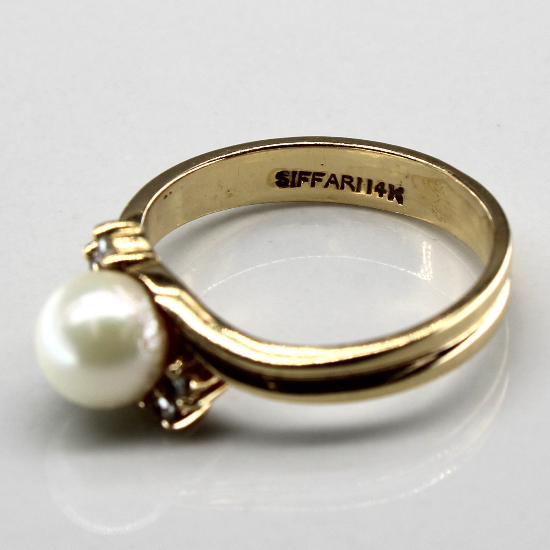 Bypass Pearl & Diamond Ring | 0.04ctw | SZ 6 |