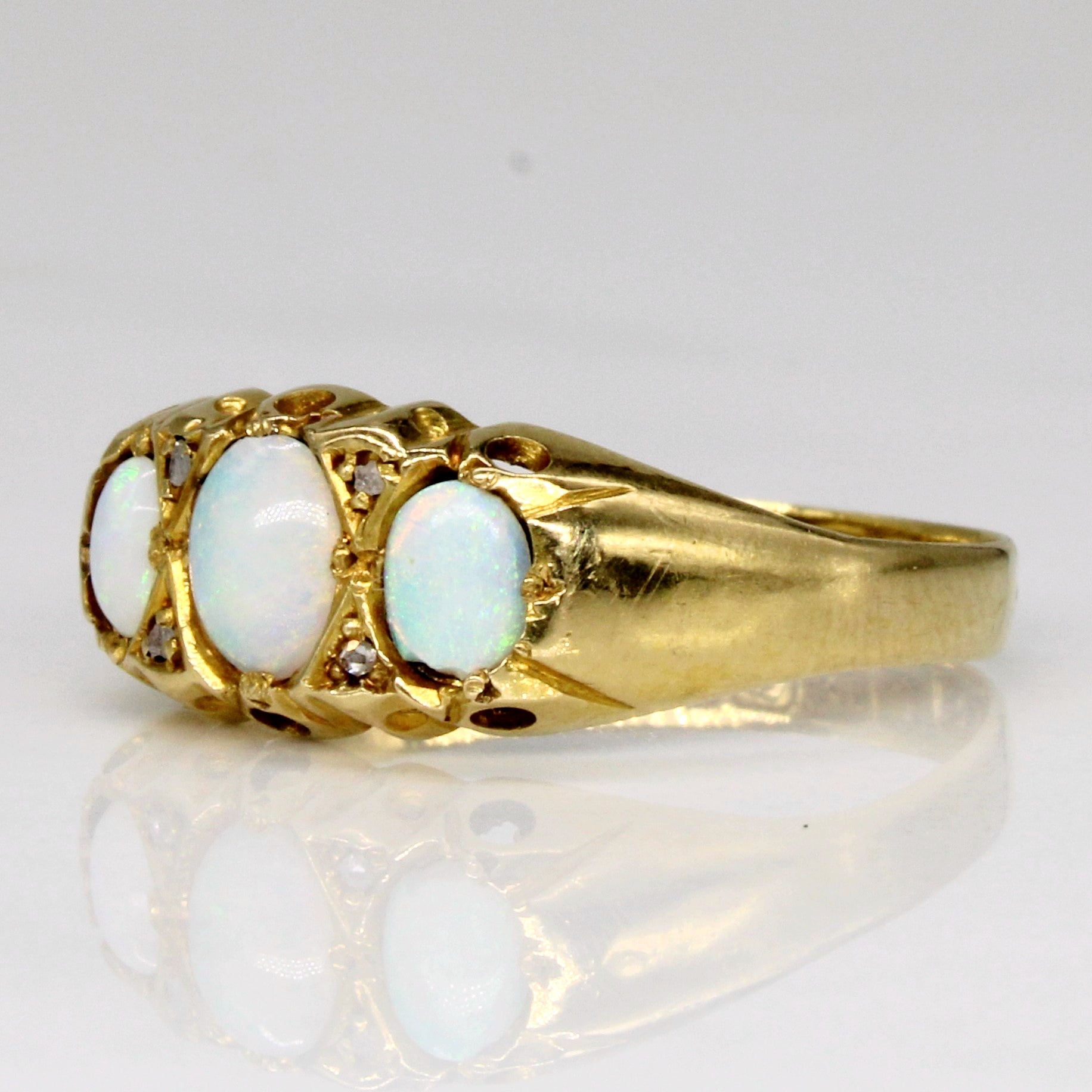 1902 Birmingham Hallmarked Victoria Opal Ring | 0.40ctw | SZ 7.25 |