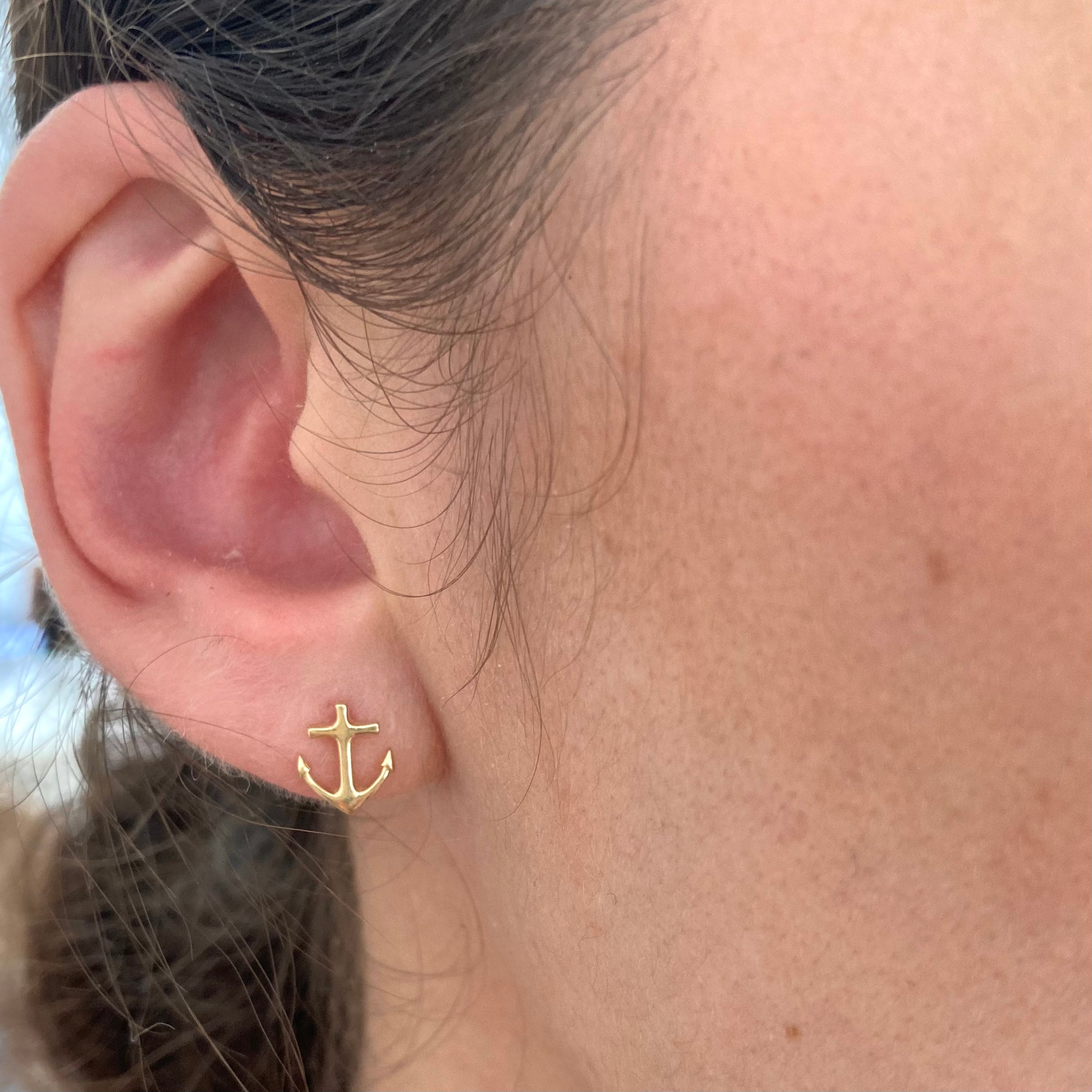 '100 Way' Yellow Gold Anchor Stud Earrings |