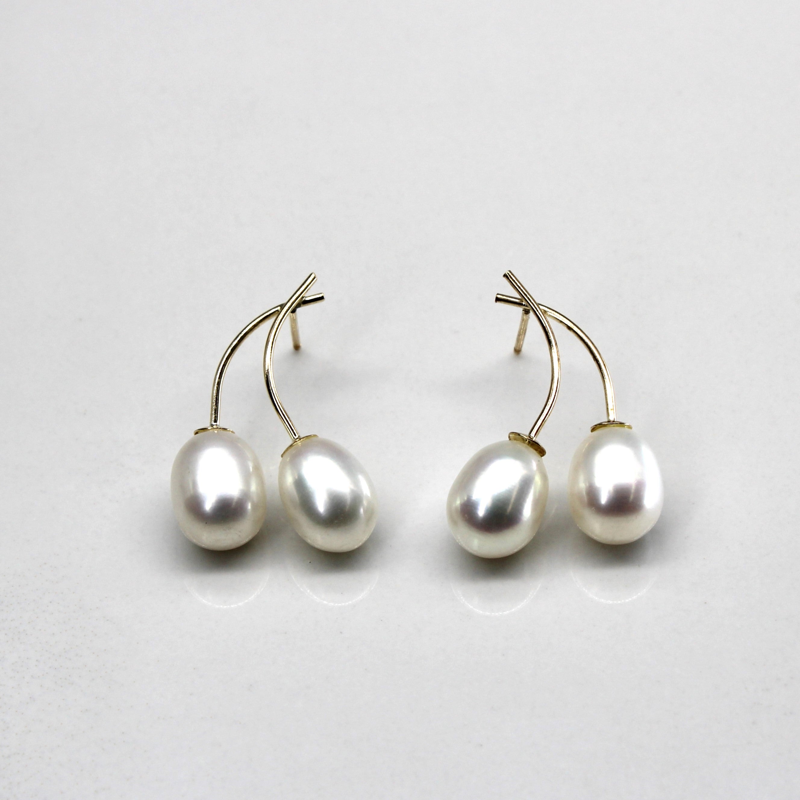 Drop Pearl Earrings