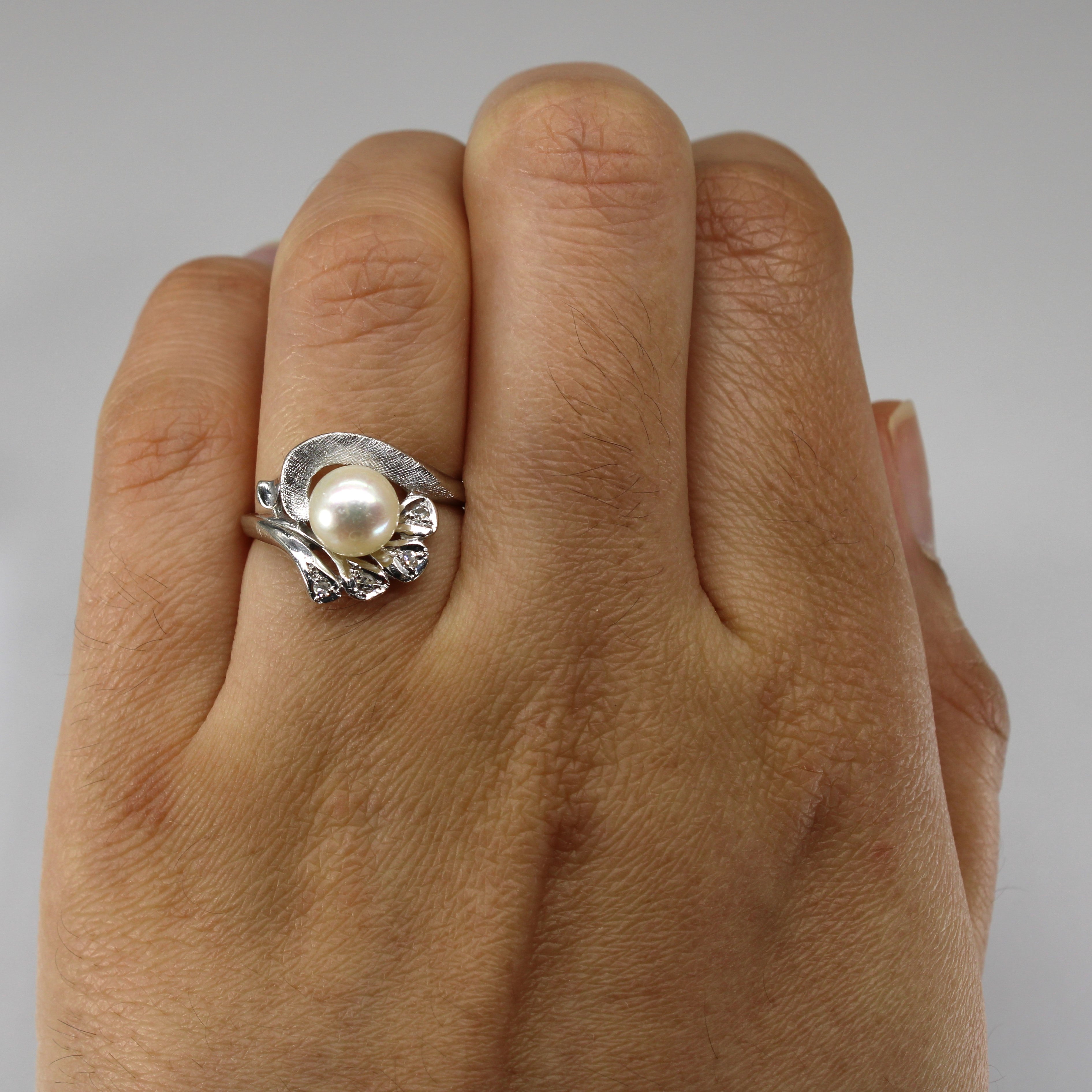 Pearl & Diamond Cocktail Ring | 0.04ctw | SZ 5.25 |
