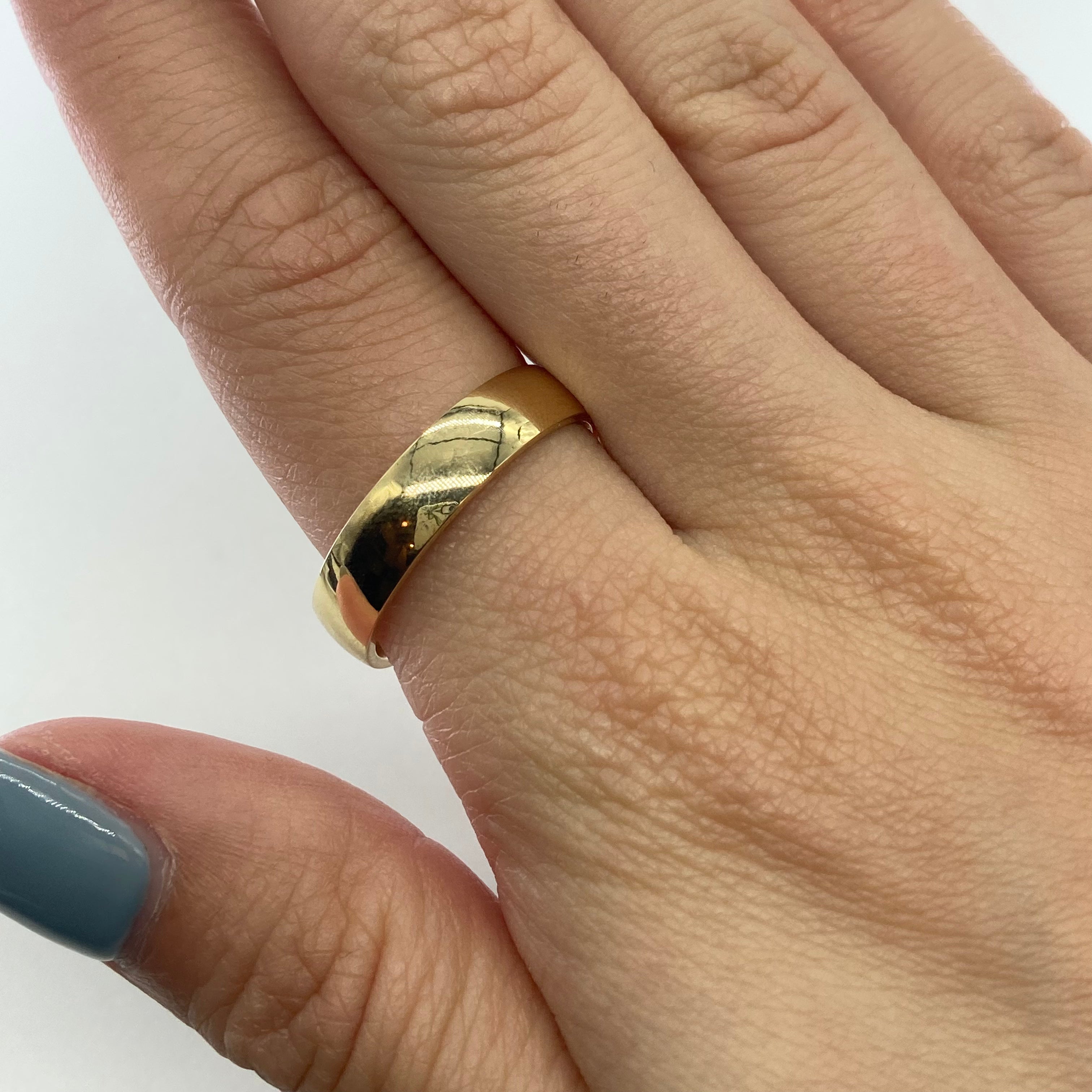 '100 Ways' 18k Yellow Gold Band | 5mm