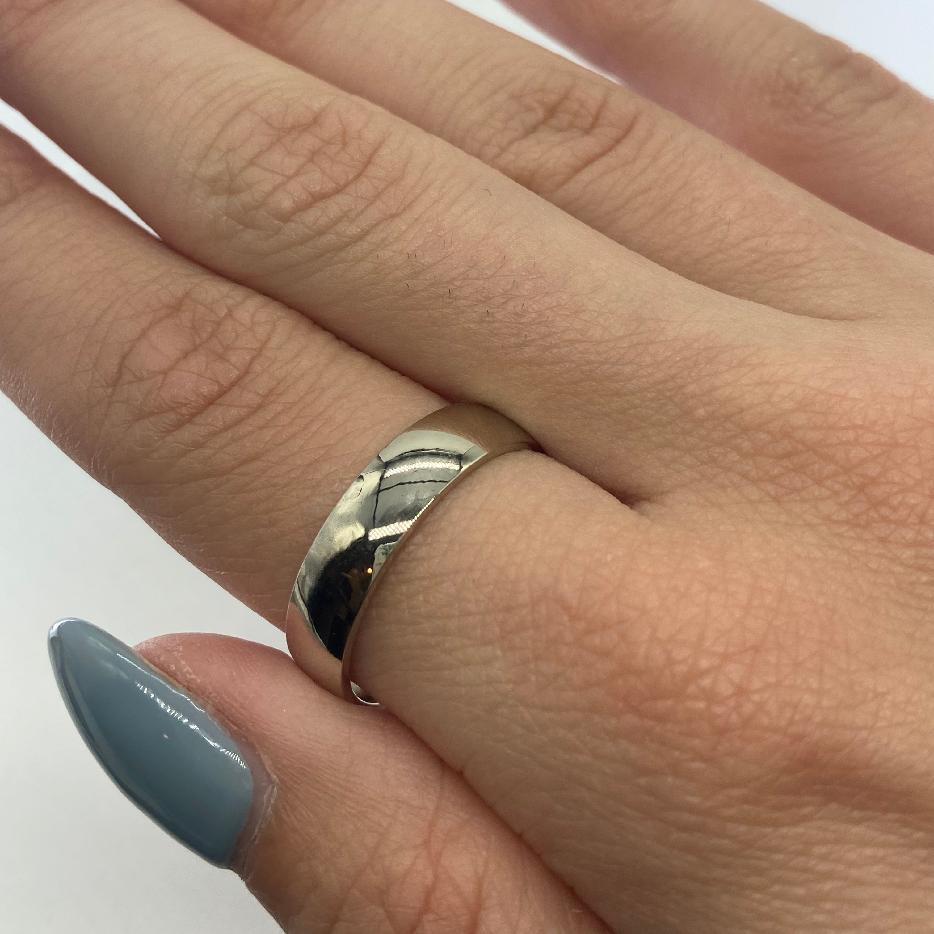 '100 Ways' 18k White Gold Band | 5mm