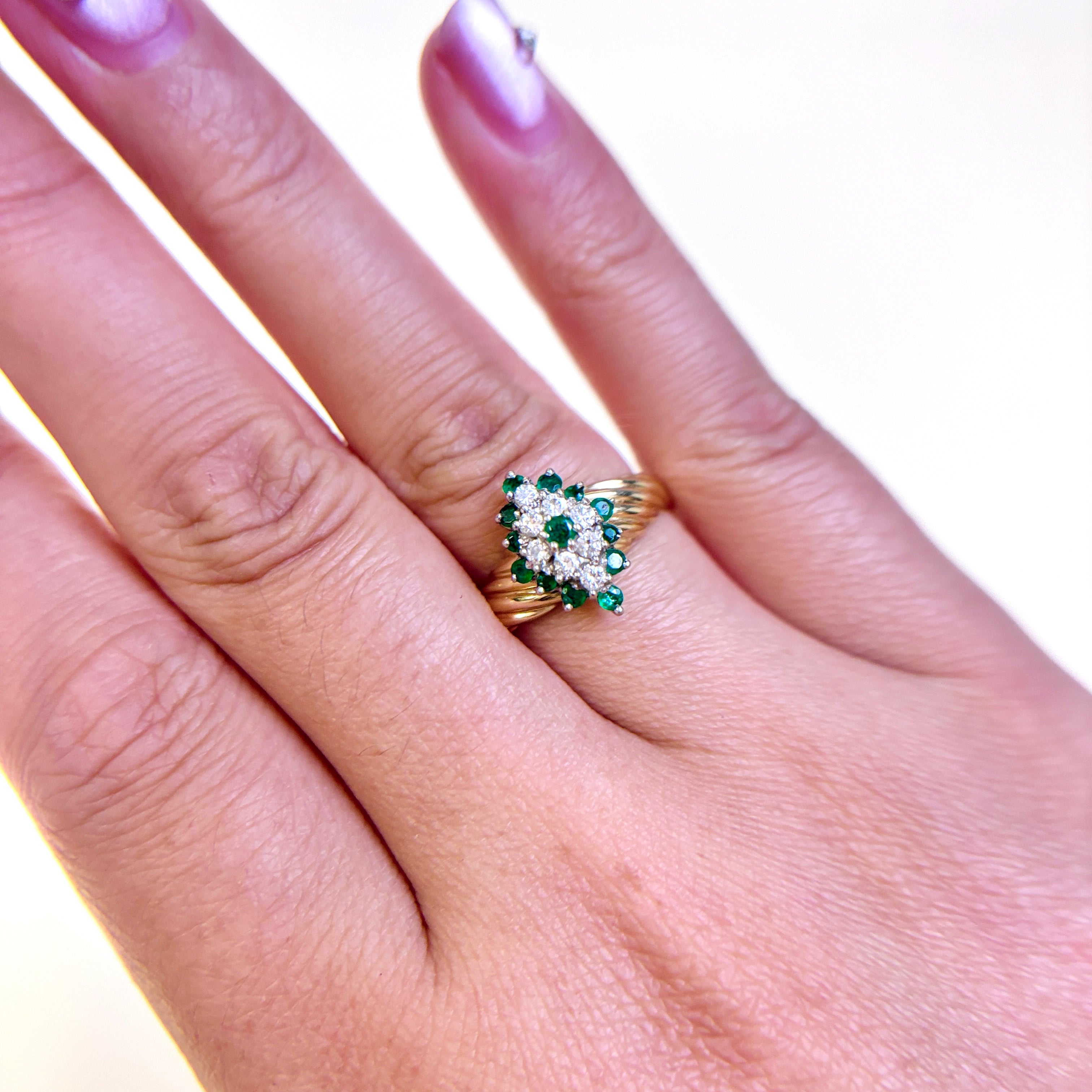 14K Yellow Gold Emerald & Diamond Ring | 0.30ctw, 0.22ctw | SZ 7.25