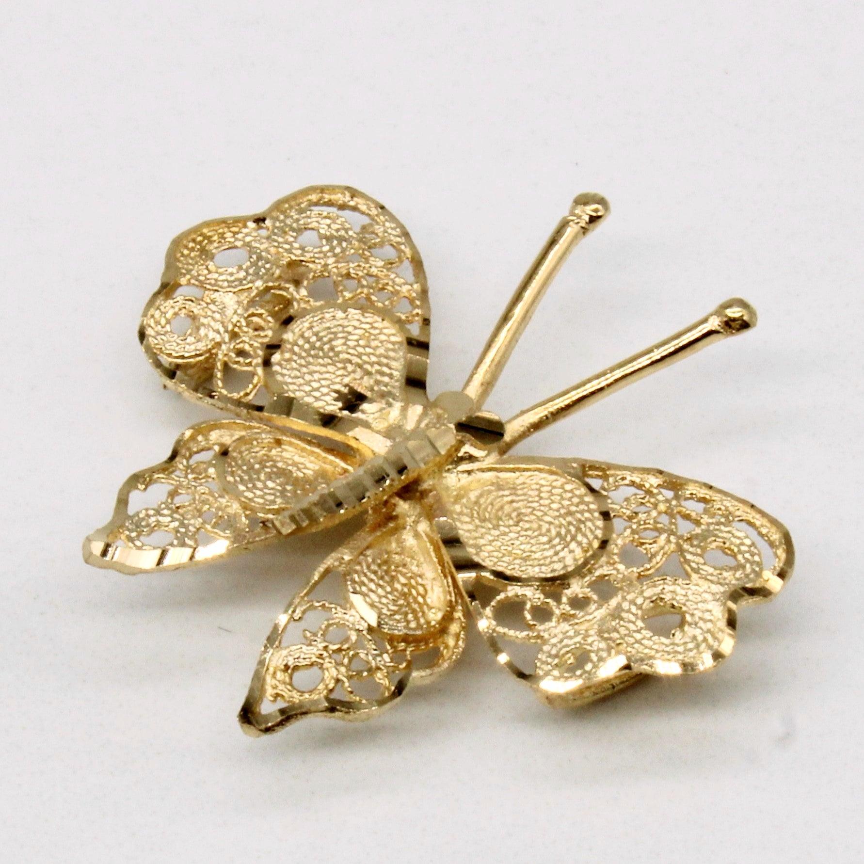 14k Yellow Gold Butterfly Pendant