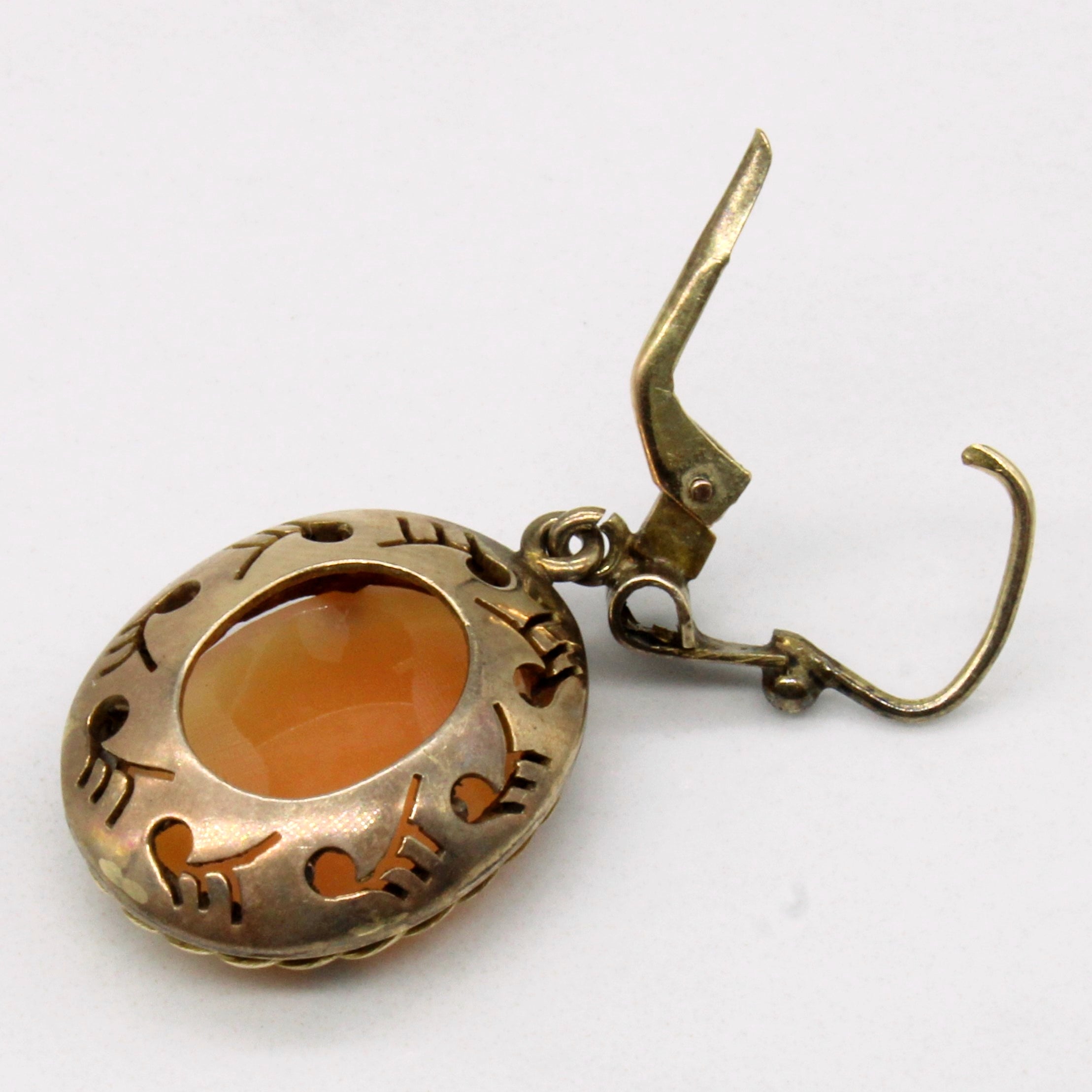Carved Shell Cameo Earrings | 6.50ctw |