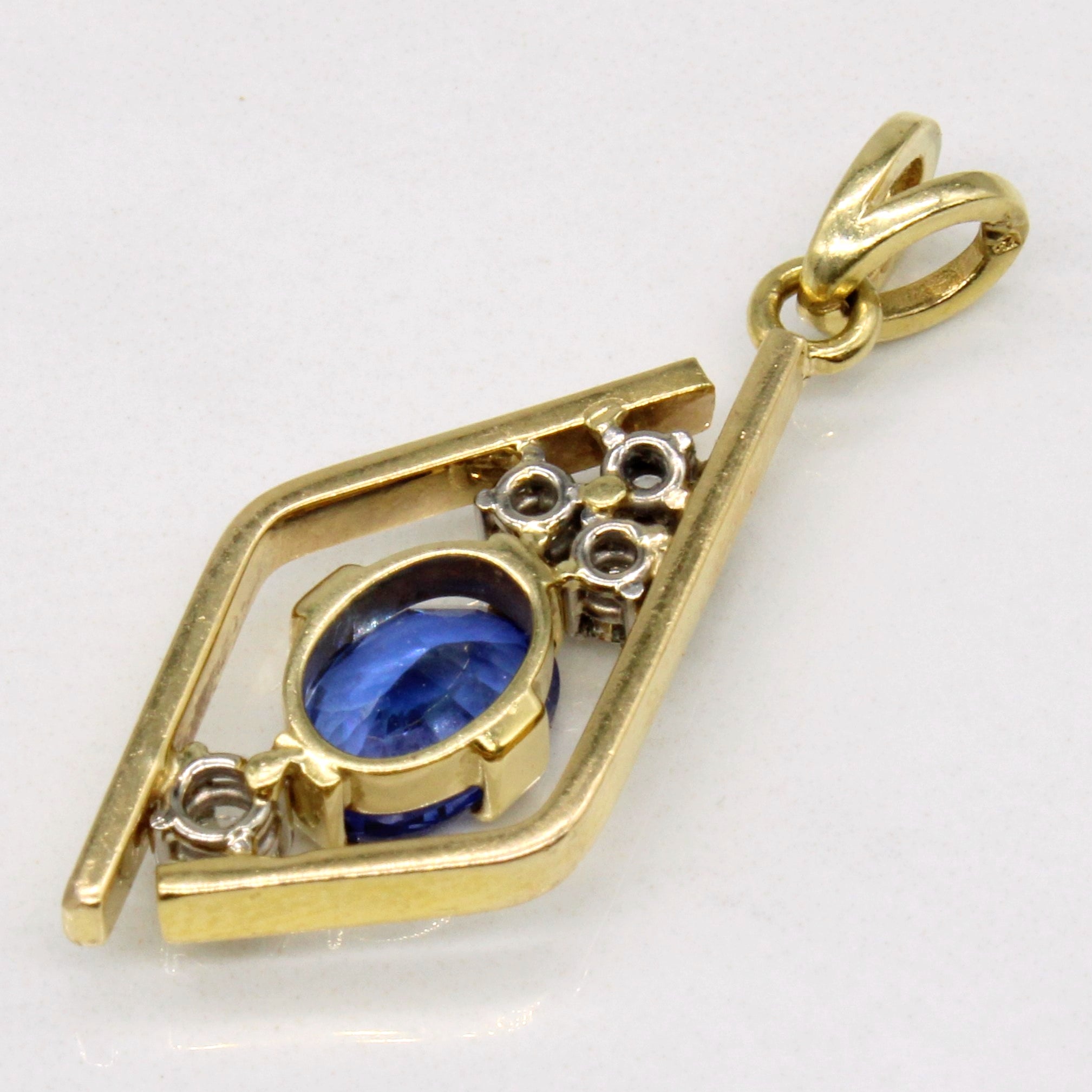 Sapphire & Diamond Pendant | 1.40ct, 0.19ctw |