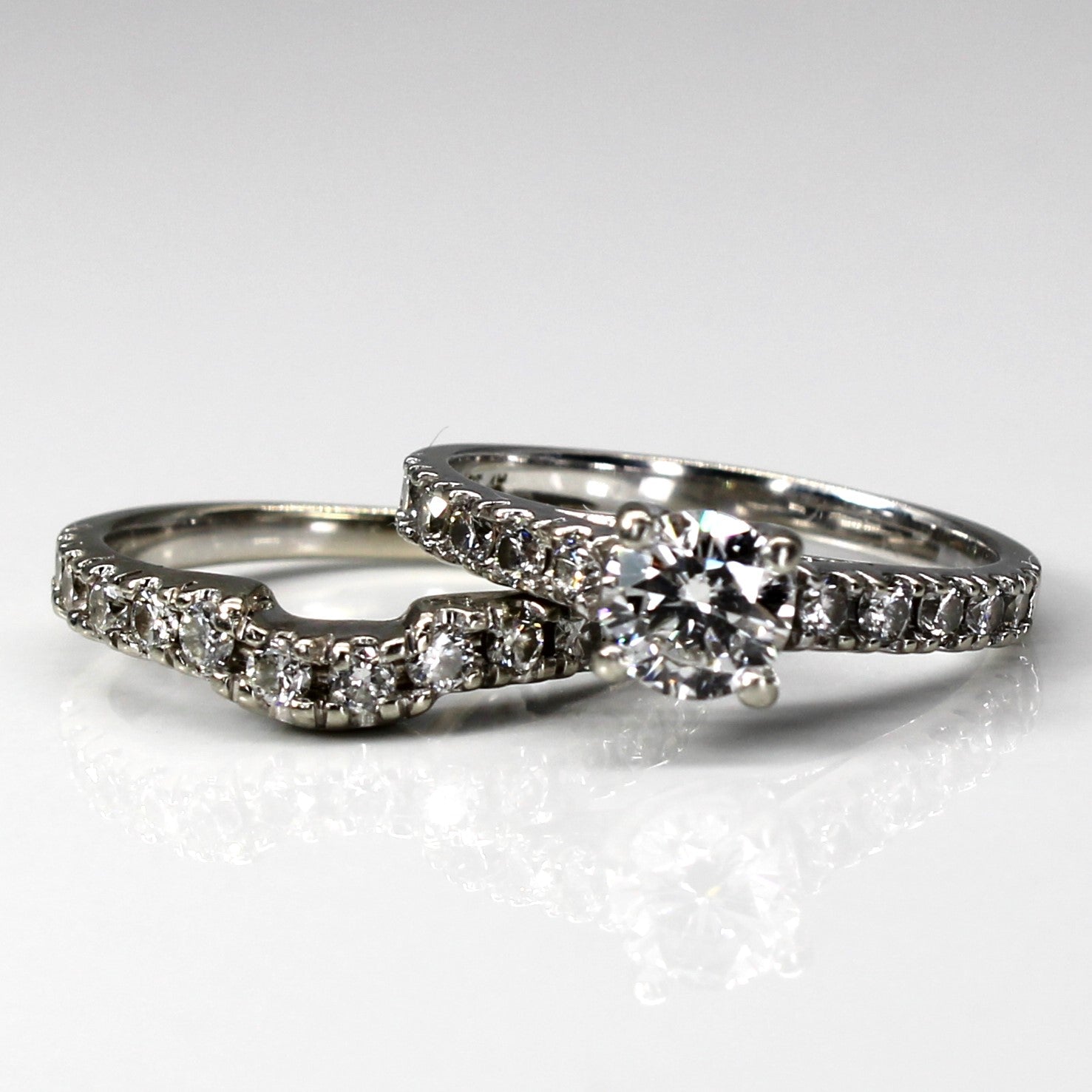 Prong Set Diamond Engagement Ring Set | 1.01ctw | SZ 4.5 |