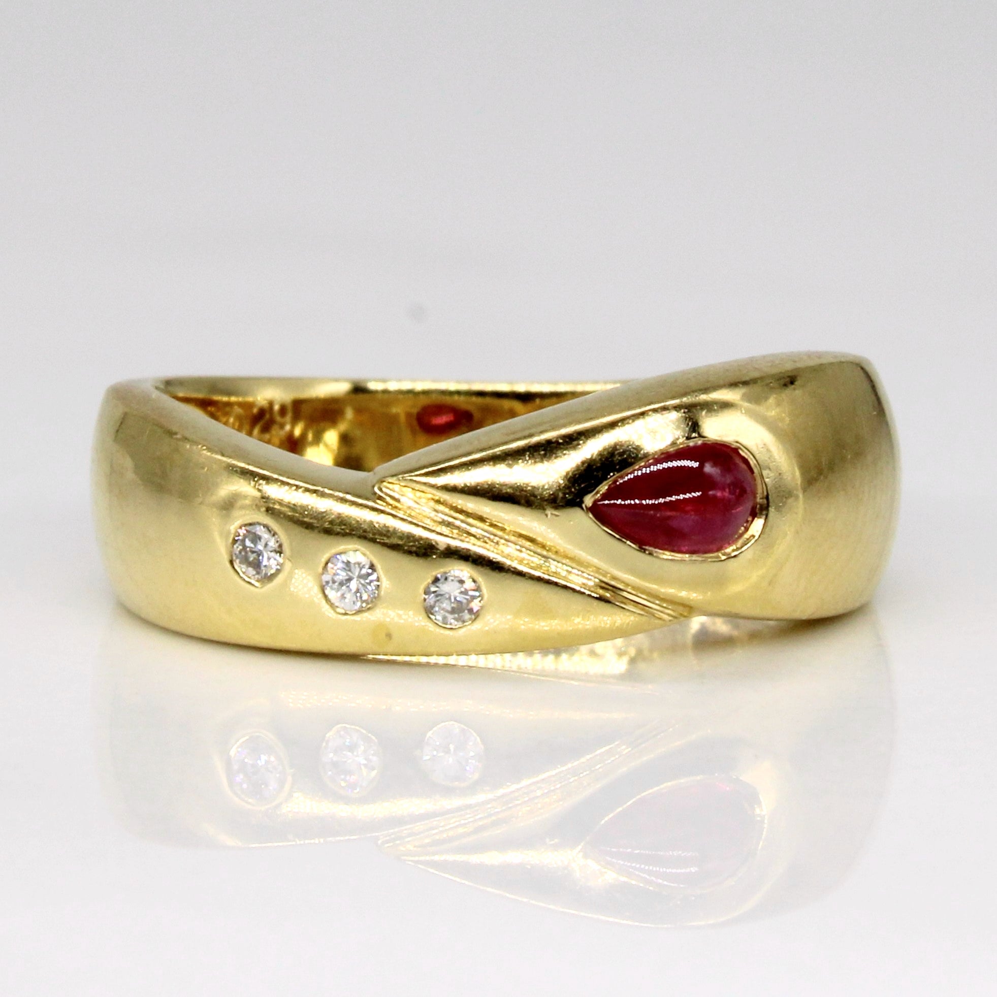 Ruby & Diamond Ring | 0.29ct, 0.05ctw | SZ 5.5 |