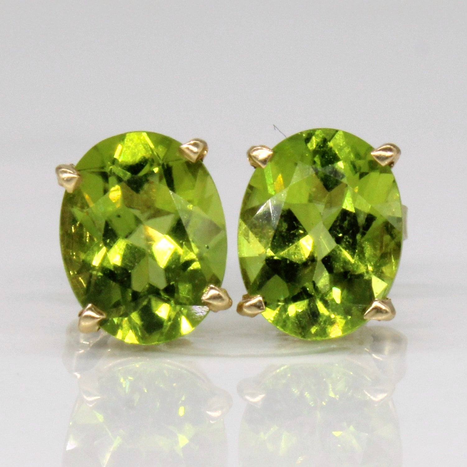 Boucles d'oreilles en péridot | 3,60 ct | 