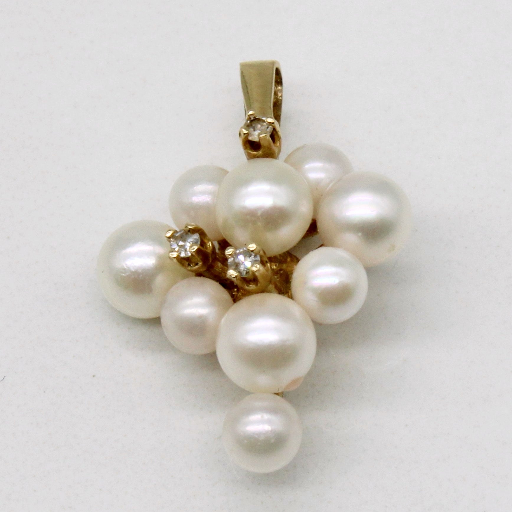 Pearl & Diamond Pendant | 0.02ctw |