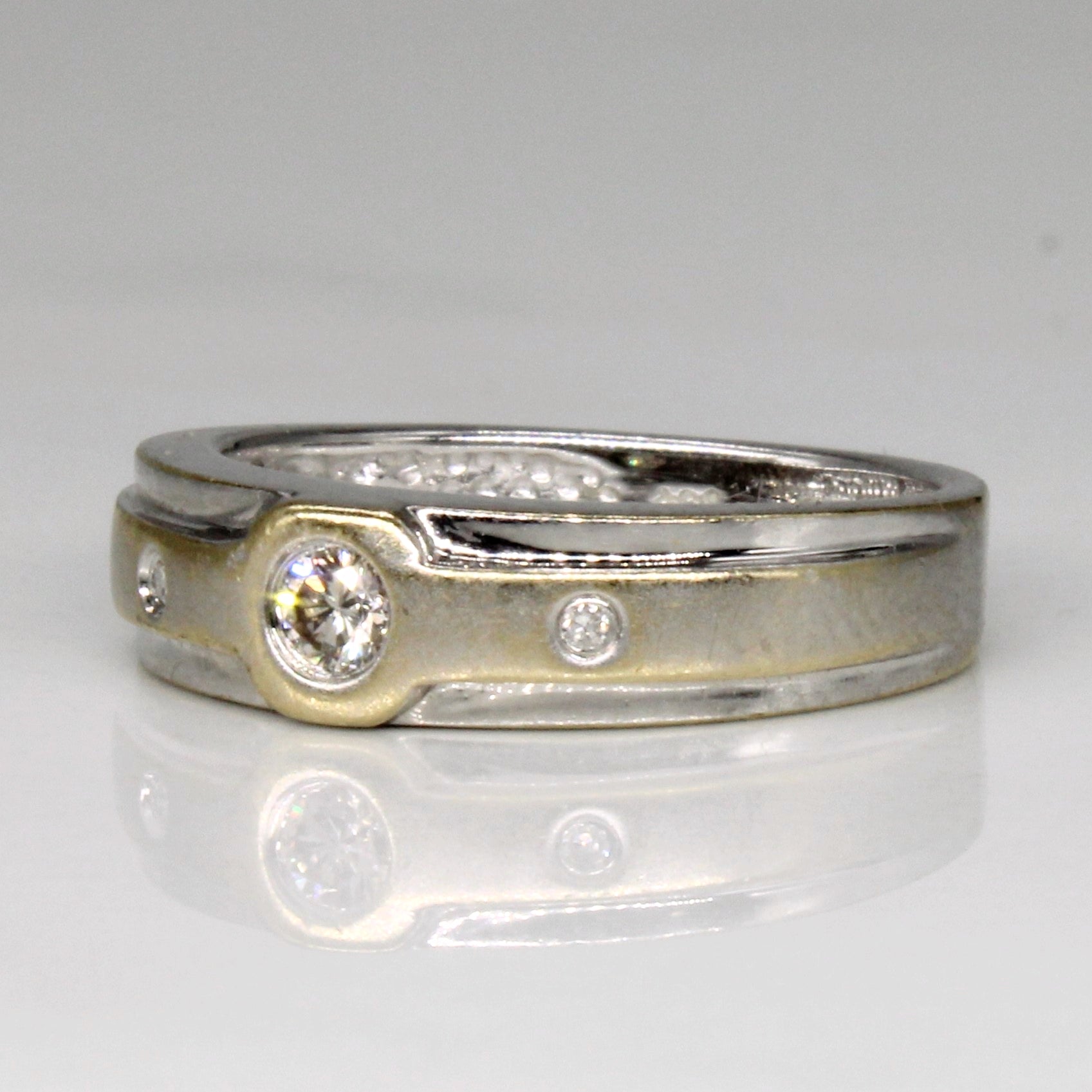 Diamond Three Stone Ring | 0.11ctw | SZ 4.5 |