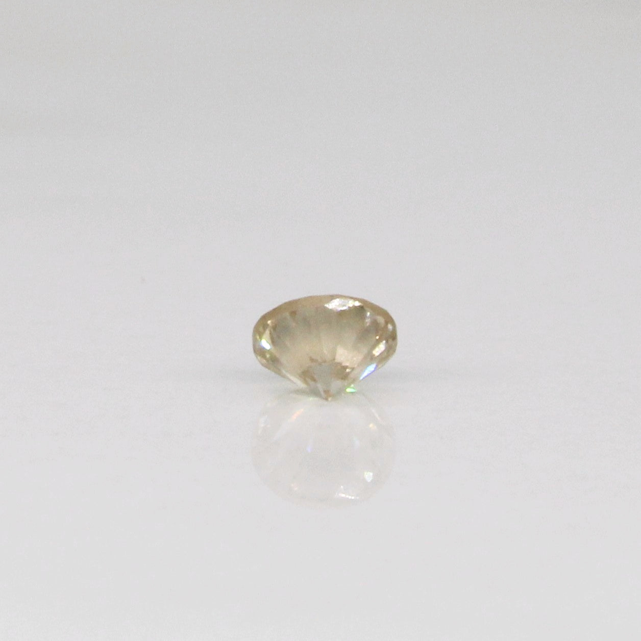 Round Brilliant Cut Light Brown Loose Diamond | 0.17ct |