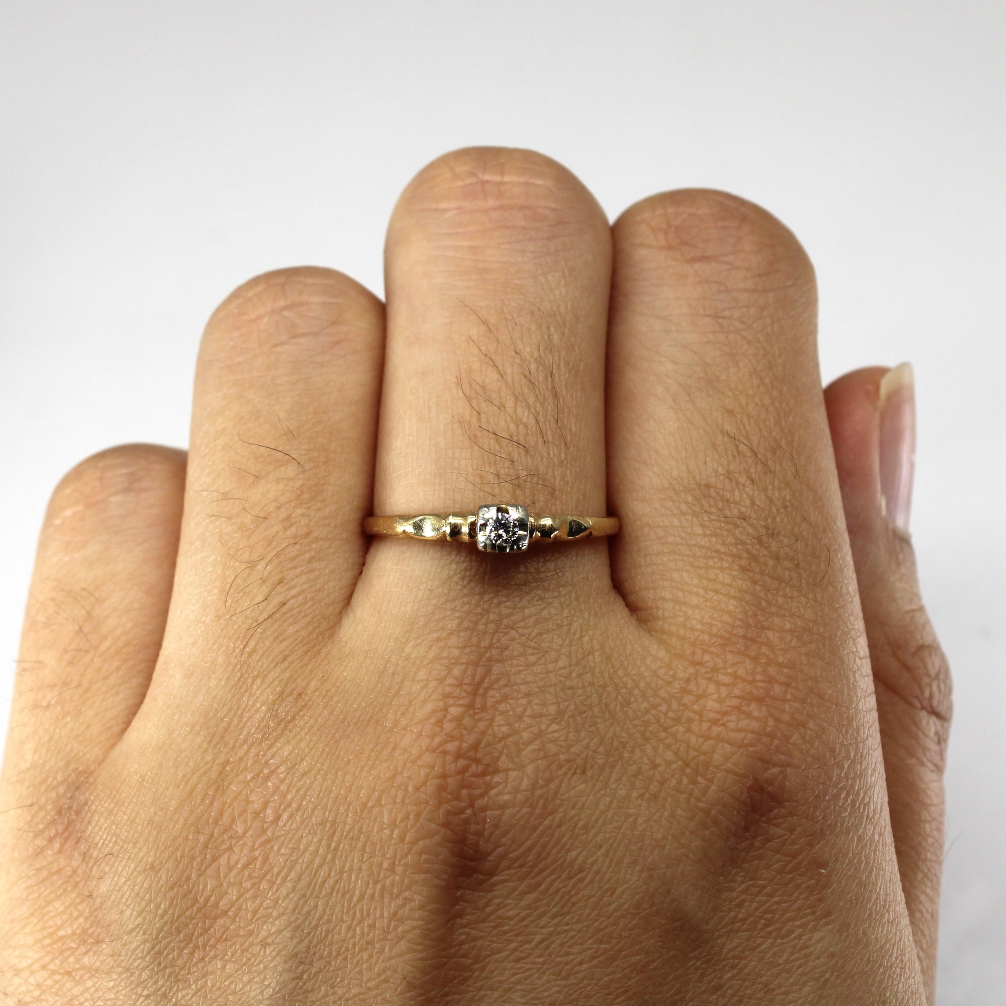 Vintage Solitaire Diamond Ring | 0.05ct | SZ 8.75 |