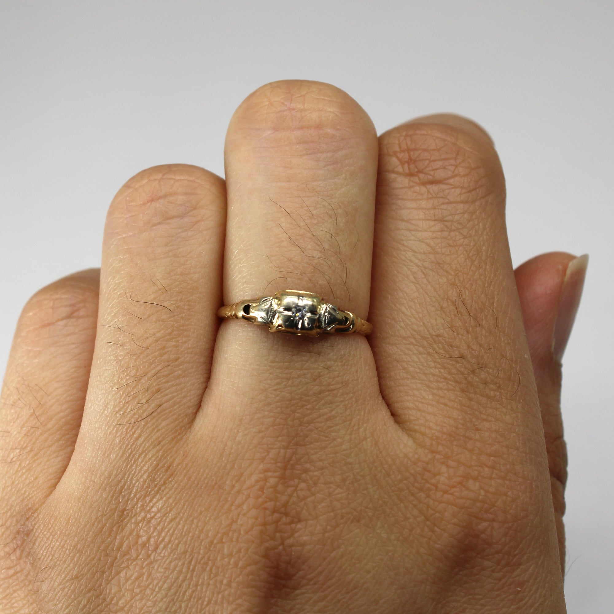 Vintage Diamond Ring | 0.02ct | SZ 6.5 |