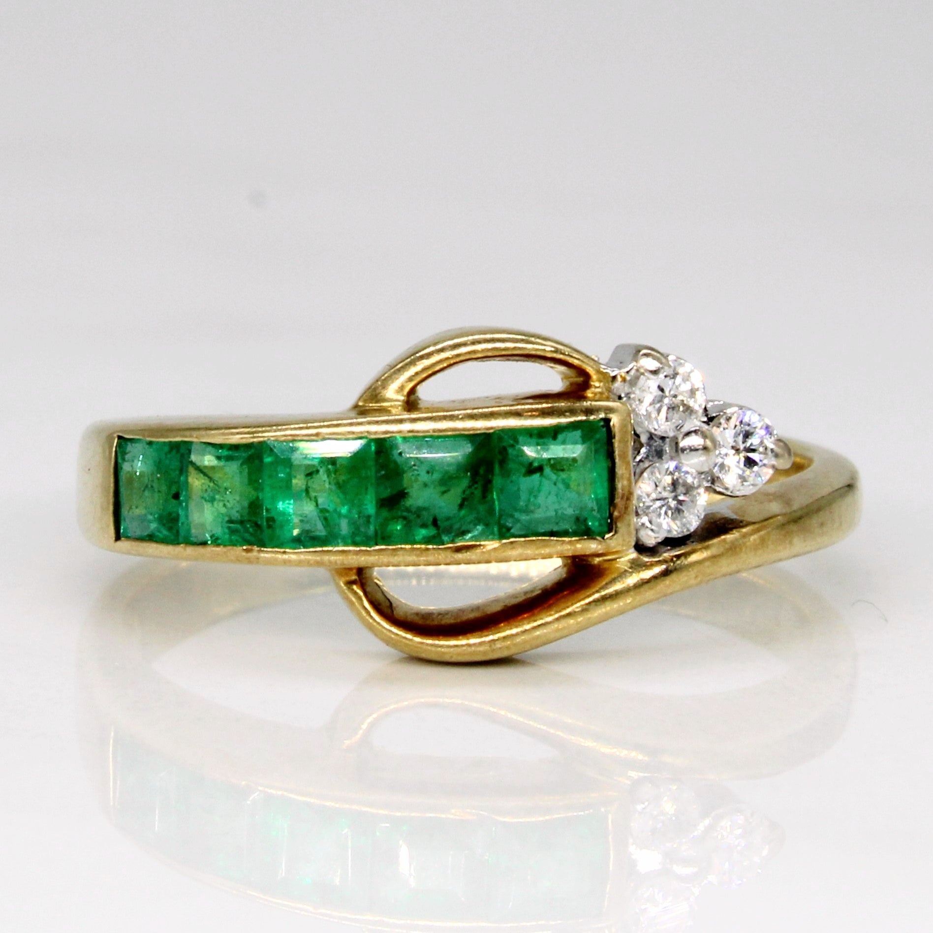 Emerald & Diamond Ring | 0.40ctw, 0.075ctw | SZ 6.25 |