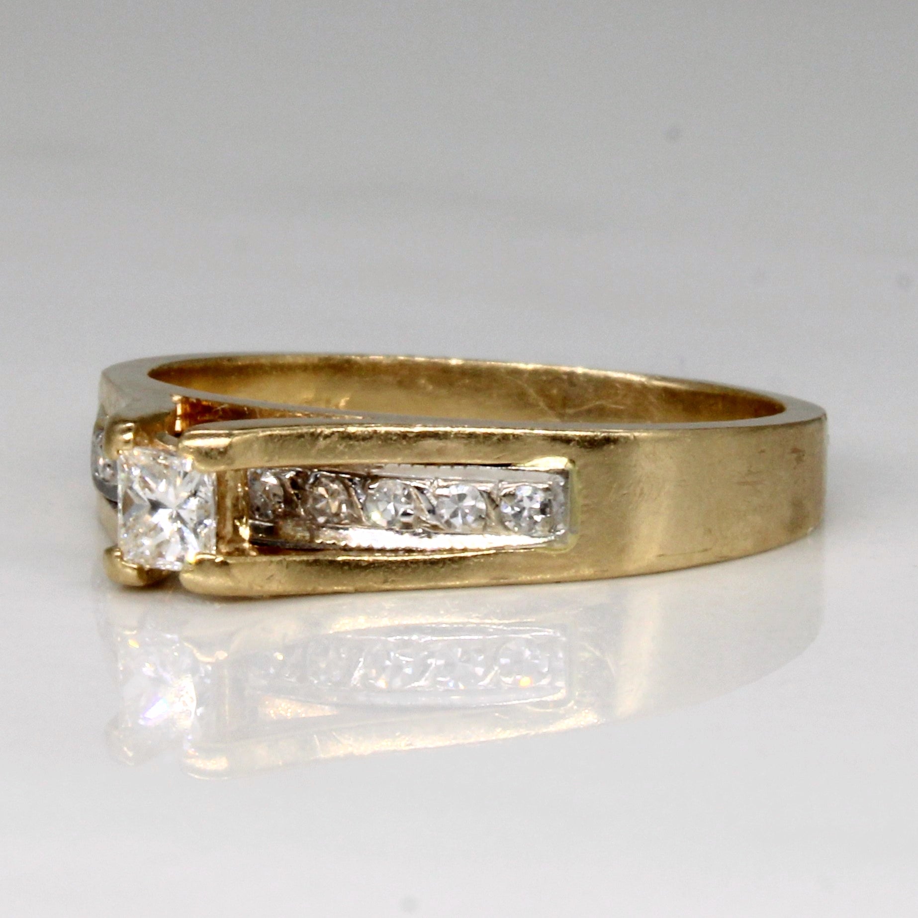 High Set Diamond Engagement Ring | 0.25ctw | SZ 7 |