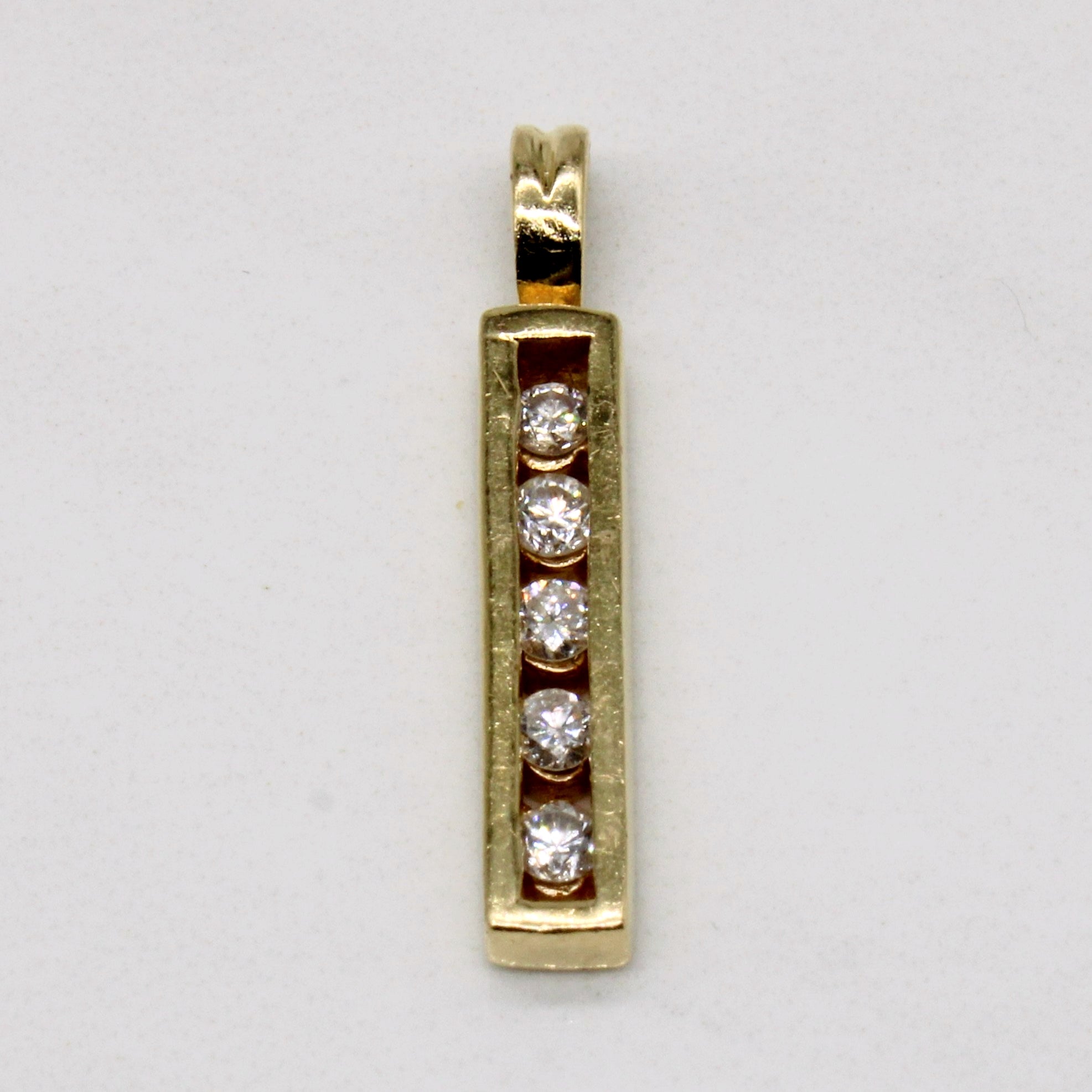 Diamond Column Pendant | 0.20ctw