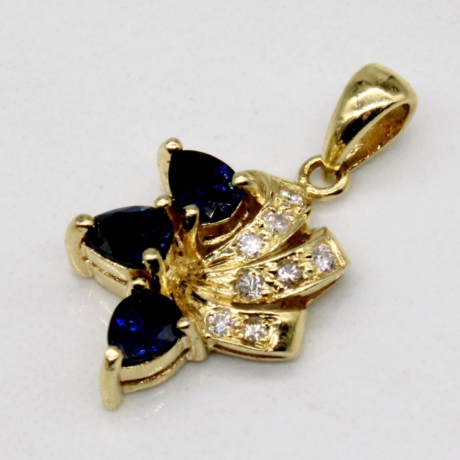 Sapphire & Diamond Pendant | 0.75ctw, 0.03ctw |