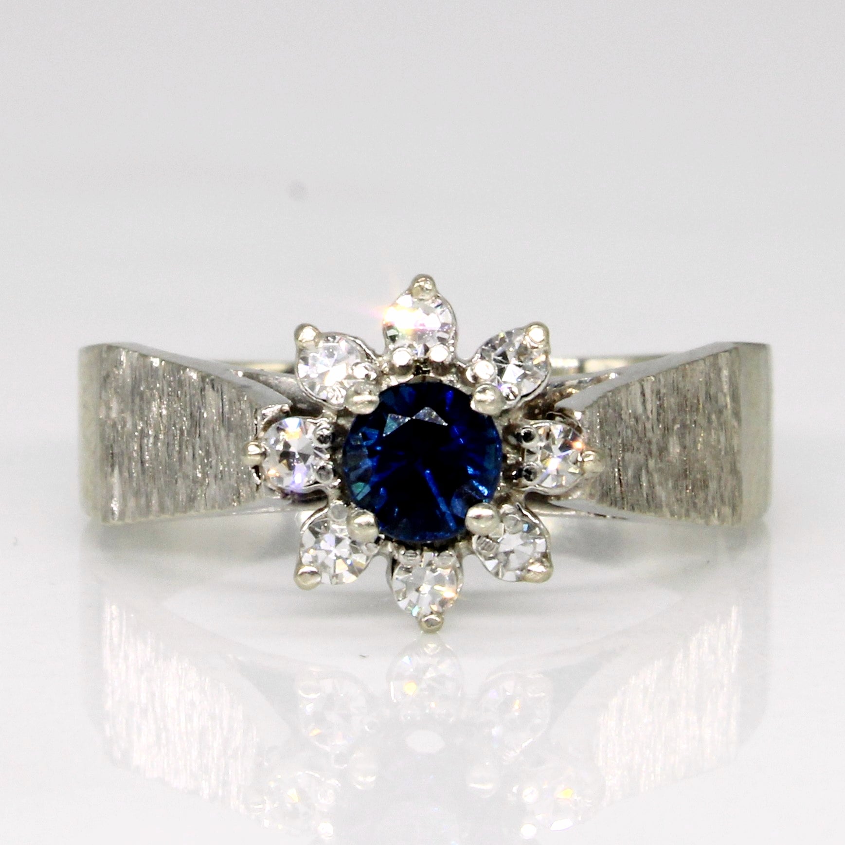 Sapphire & Diamond Halo Ring | 0.27ct, 0.12ctw | SZ 6.75 |