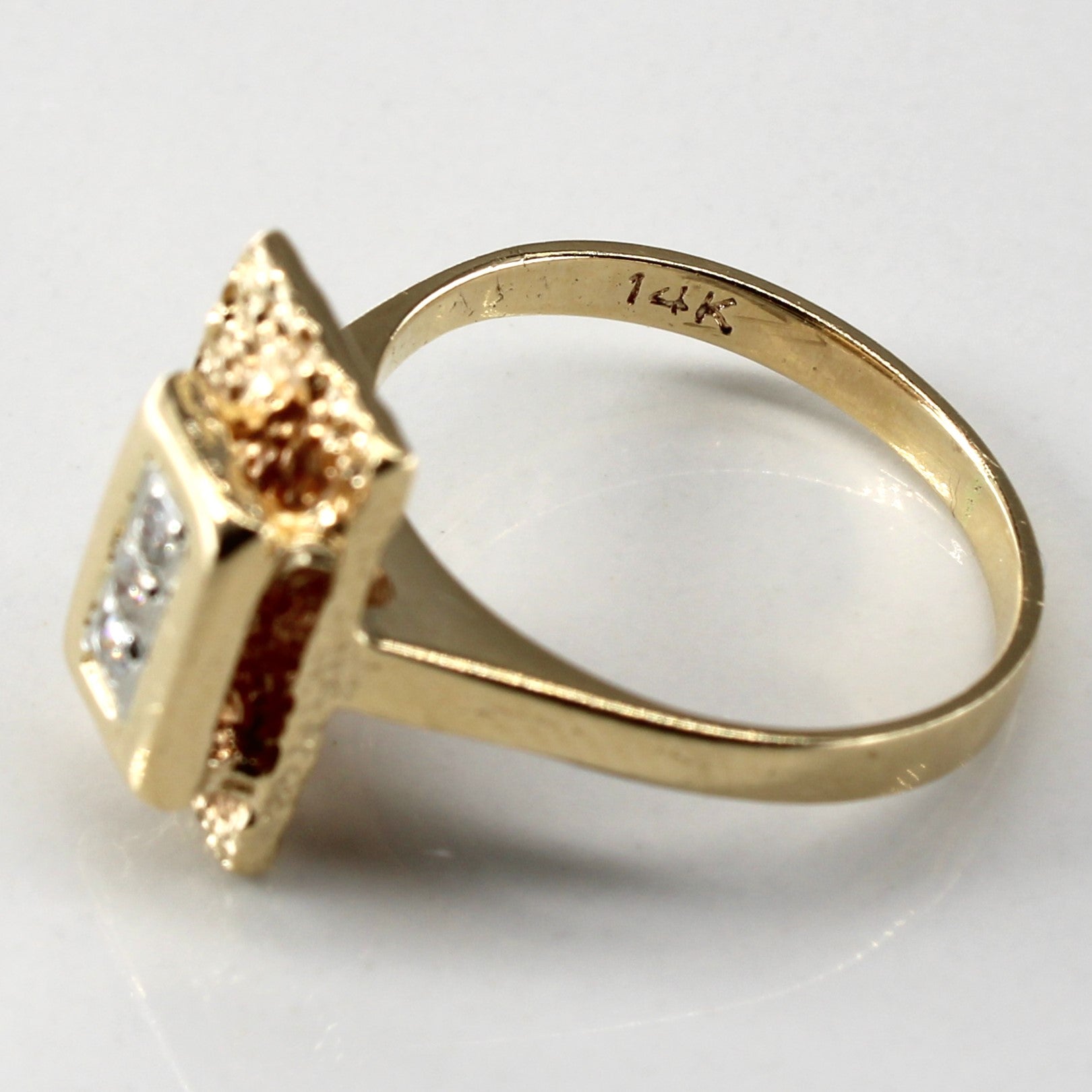 Textured Diamond Ring | 0.06ctw | SZ 6 |