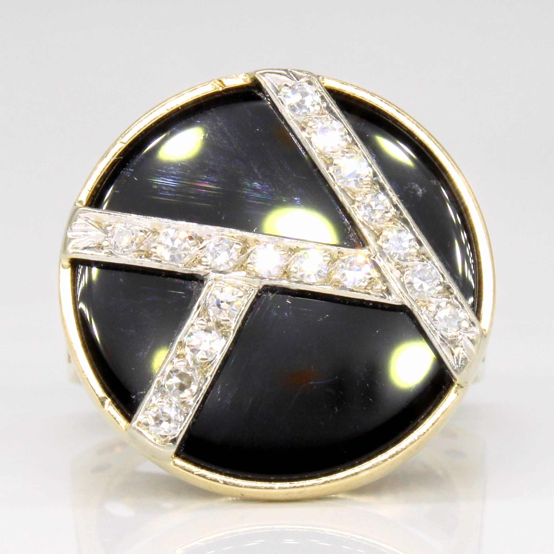 Onyx & Diamond Cocktail Ring | 5.00ct, 0.20ctw | SZ 7.25 |