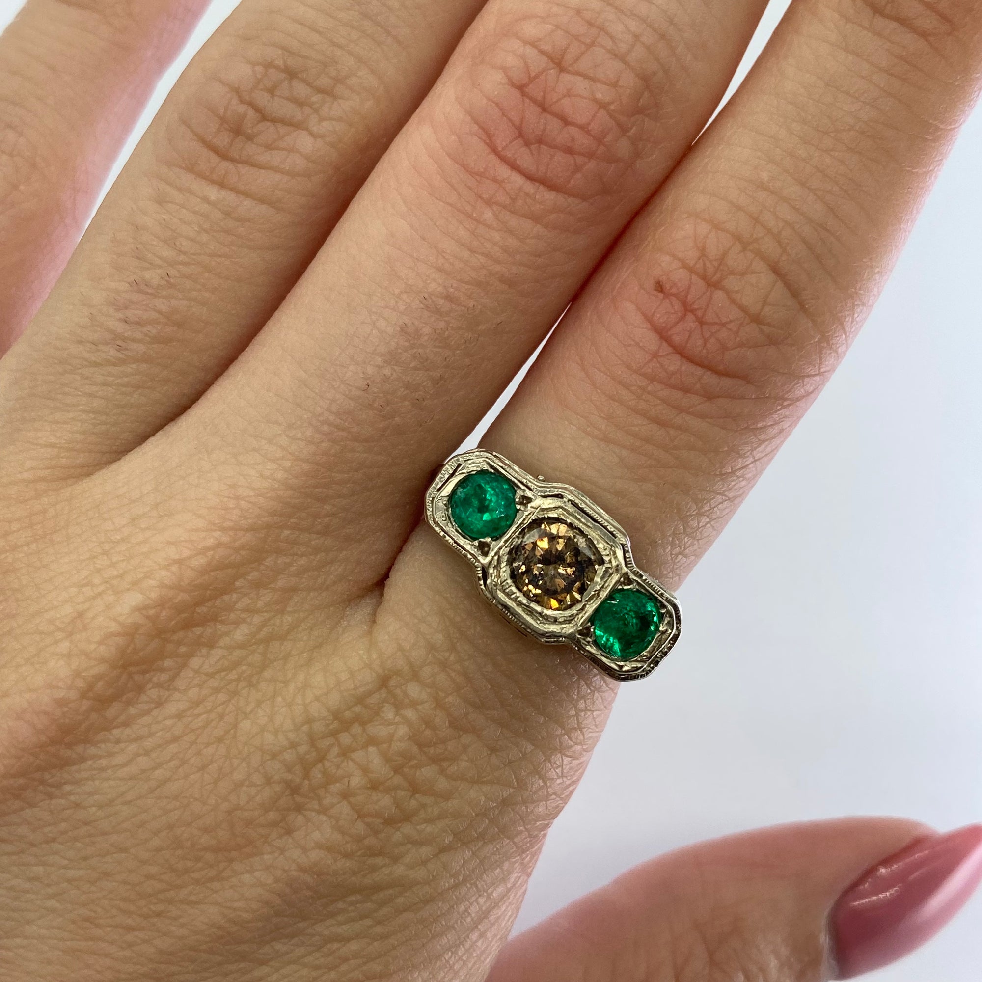 Ornate Art Deco Diamond & Emerald Ring | 0.62ct, 0.50ctw | SZ 5.5 |