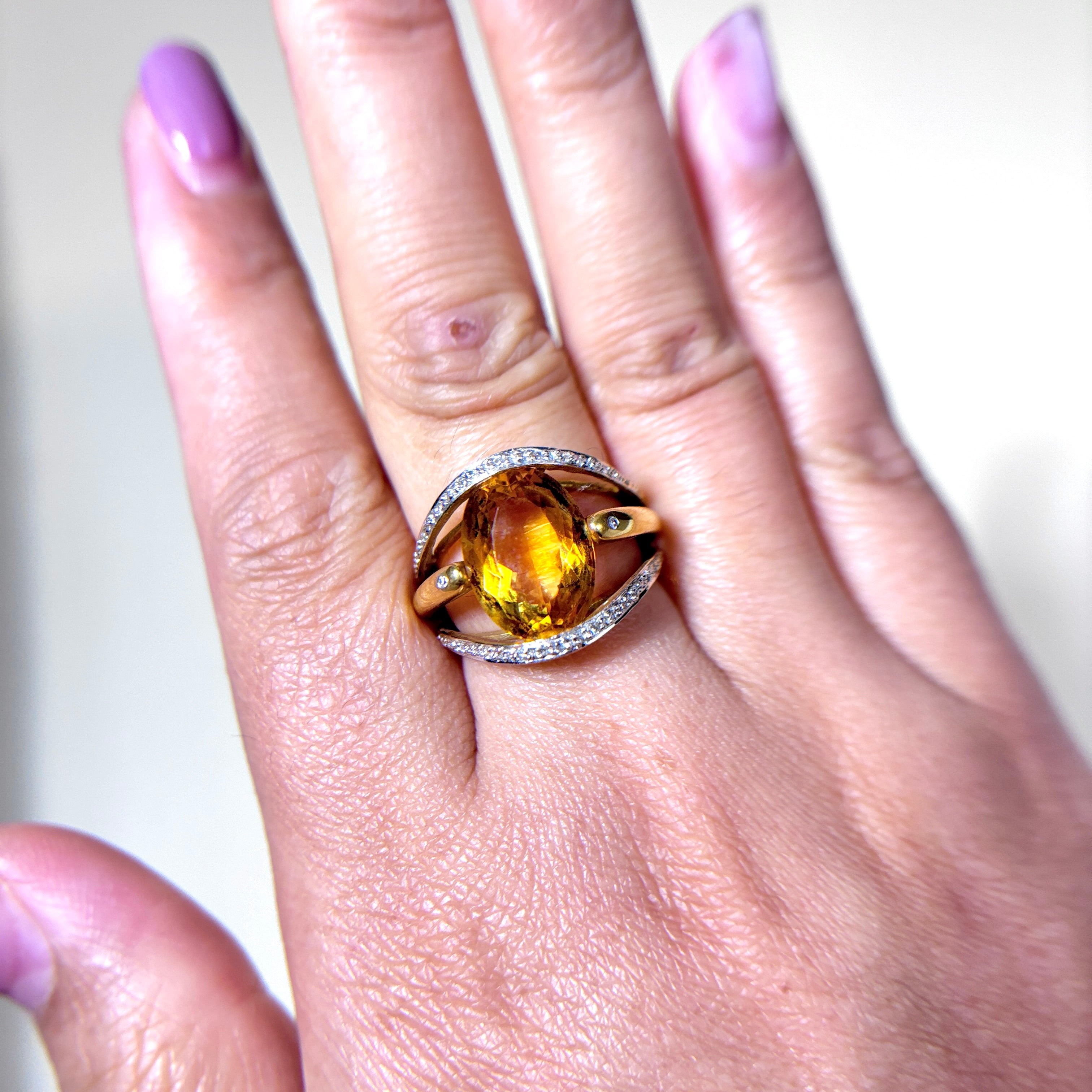 18k Yellow Gold Citrine & Diamond Ring | 5.95ct, 0.14ctw | SZ 7