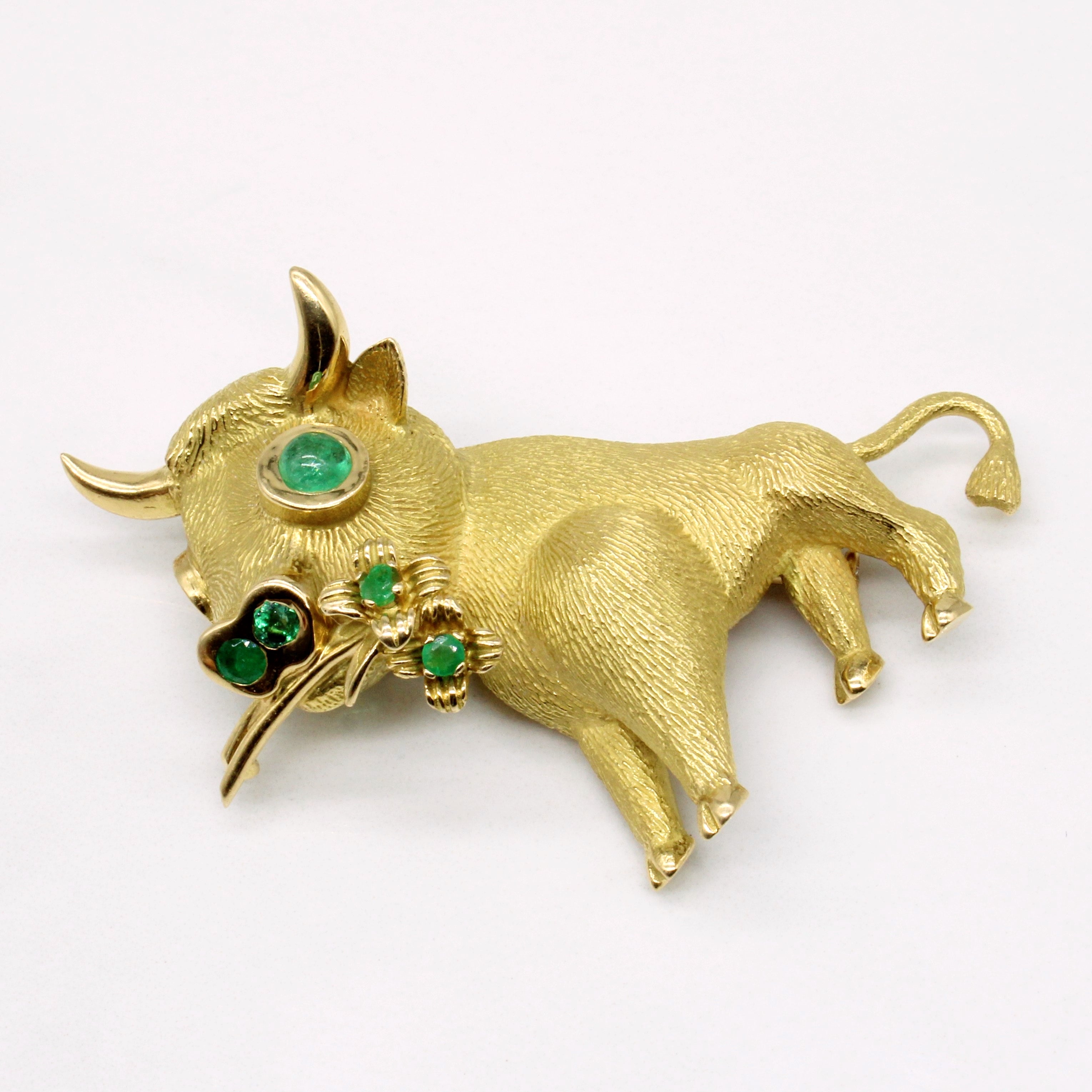 Emerald Bull Brooch | 0.55ctw |