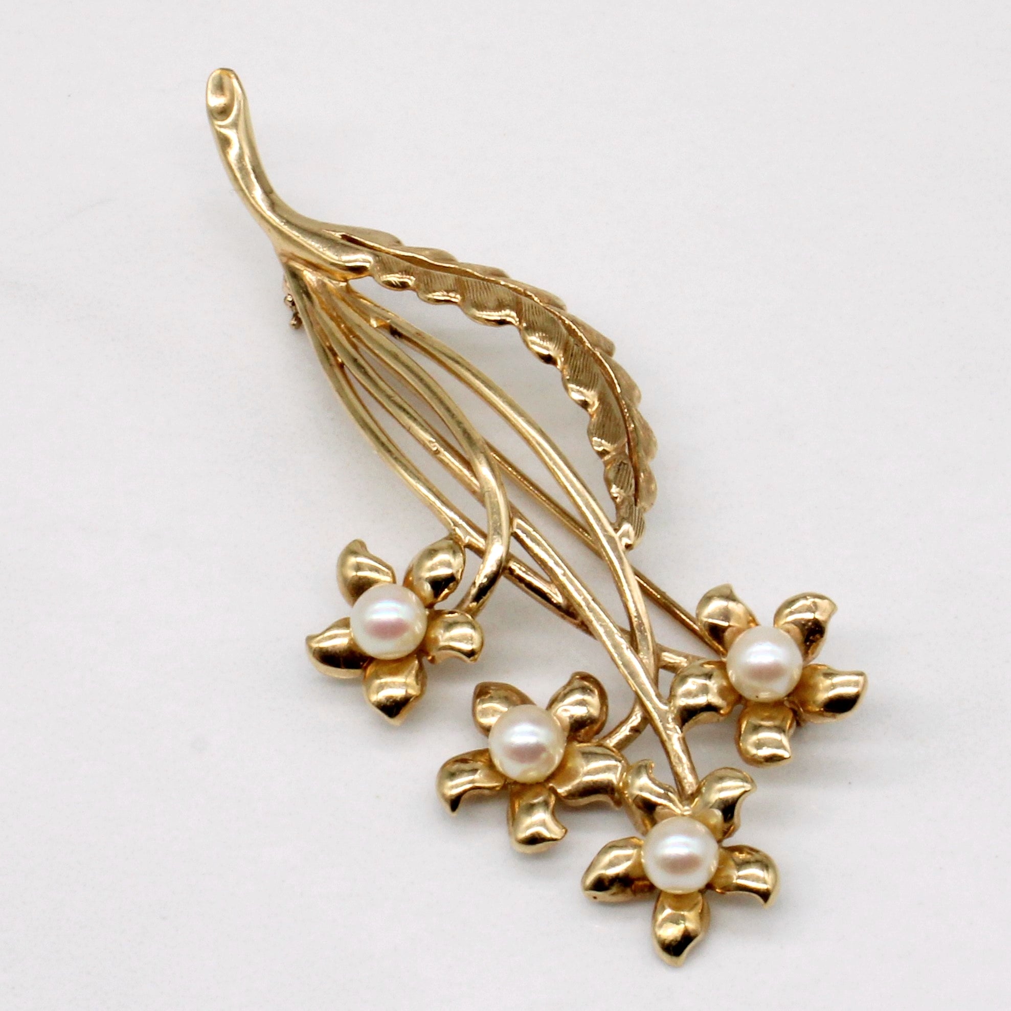 Pearl Floral Brooch