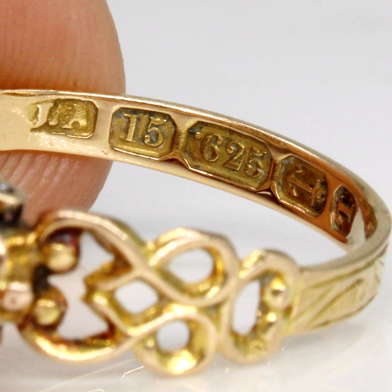 1860 Birmingham Pearl & Emerald Doublet Ring | 0.23ctw | SZ 6 |