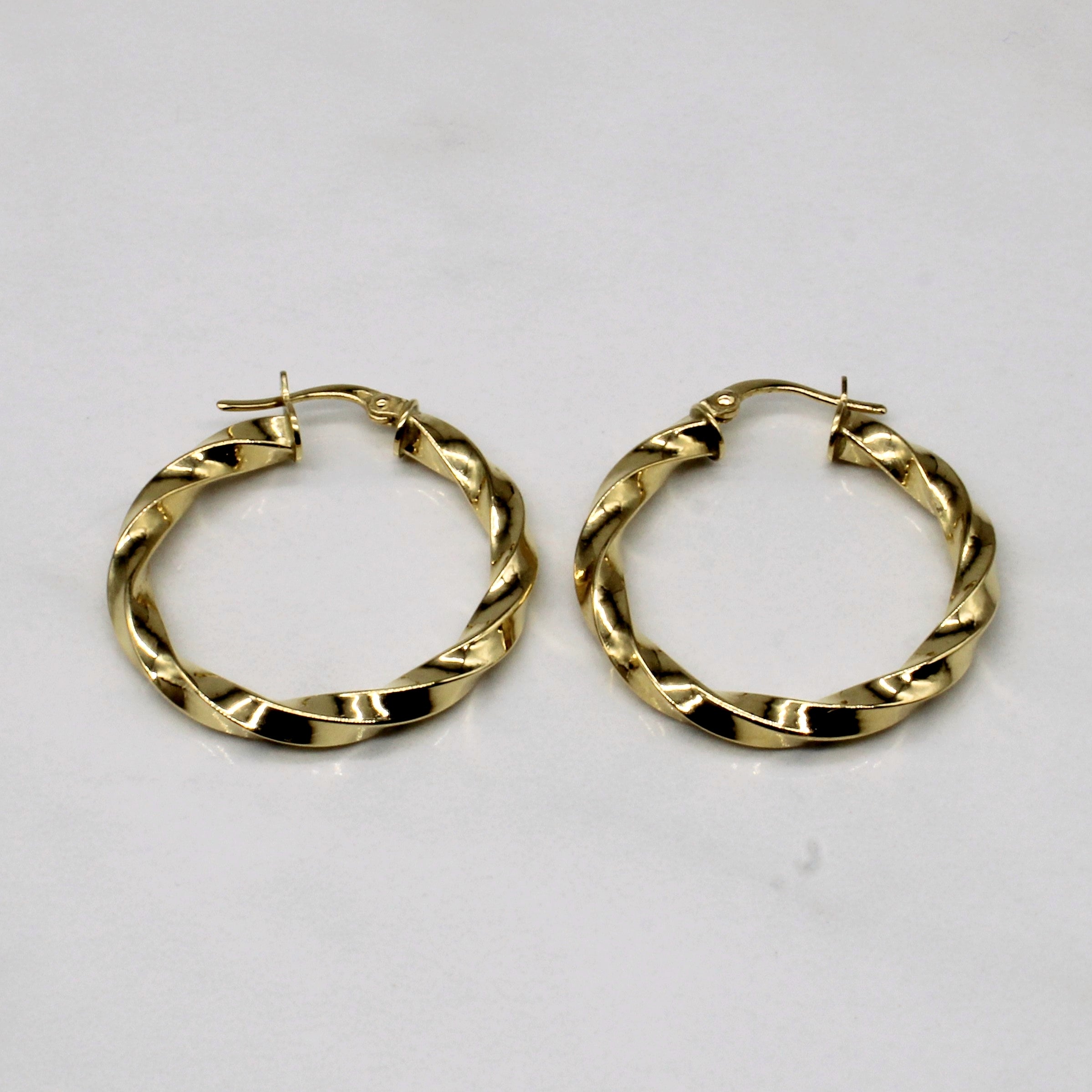 18k Yellow Gold Twisted Hoop Earrings