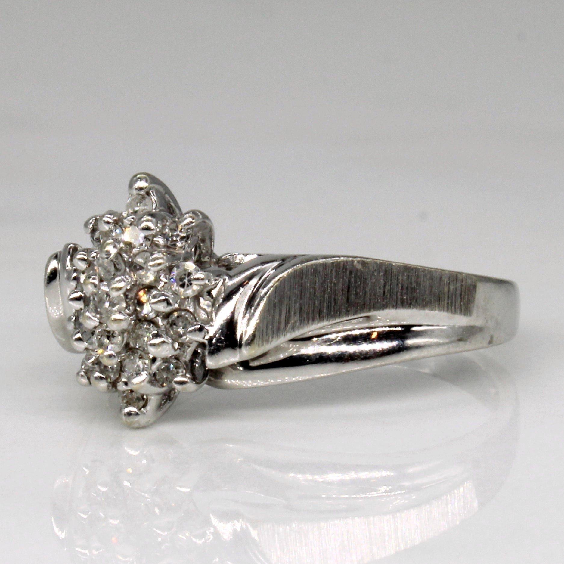 High Set Diamond Ring | 0.15ctw | SZ 7 |