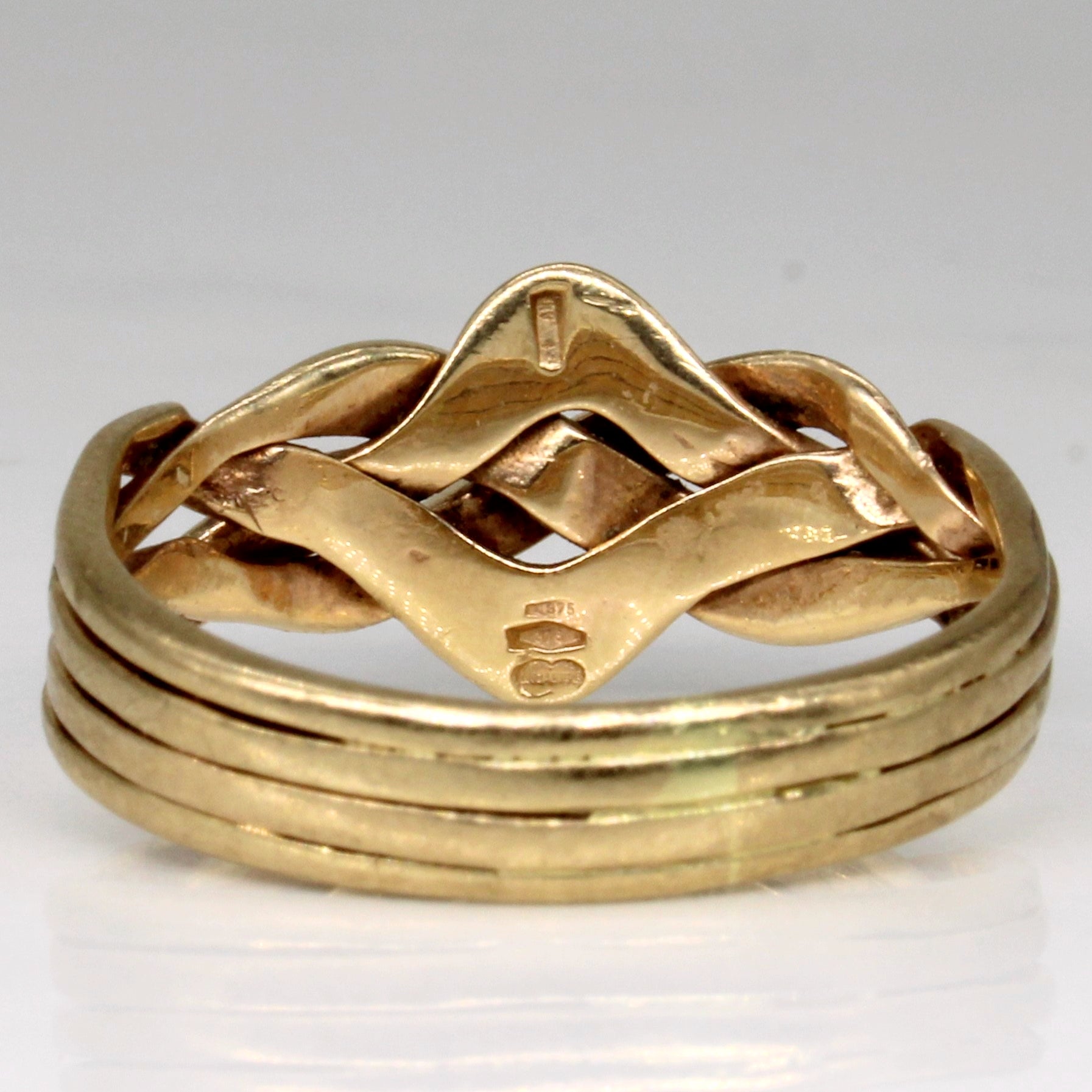 9k Yellow Gold Solved Puzzle Ring | SZ 10.25 |