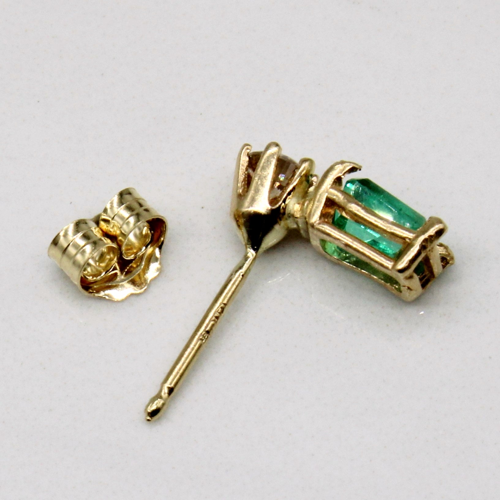 Emerald & Diamond Earrings | 0.70ctw, 0.20ctw |