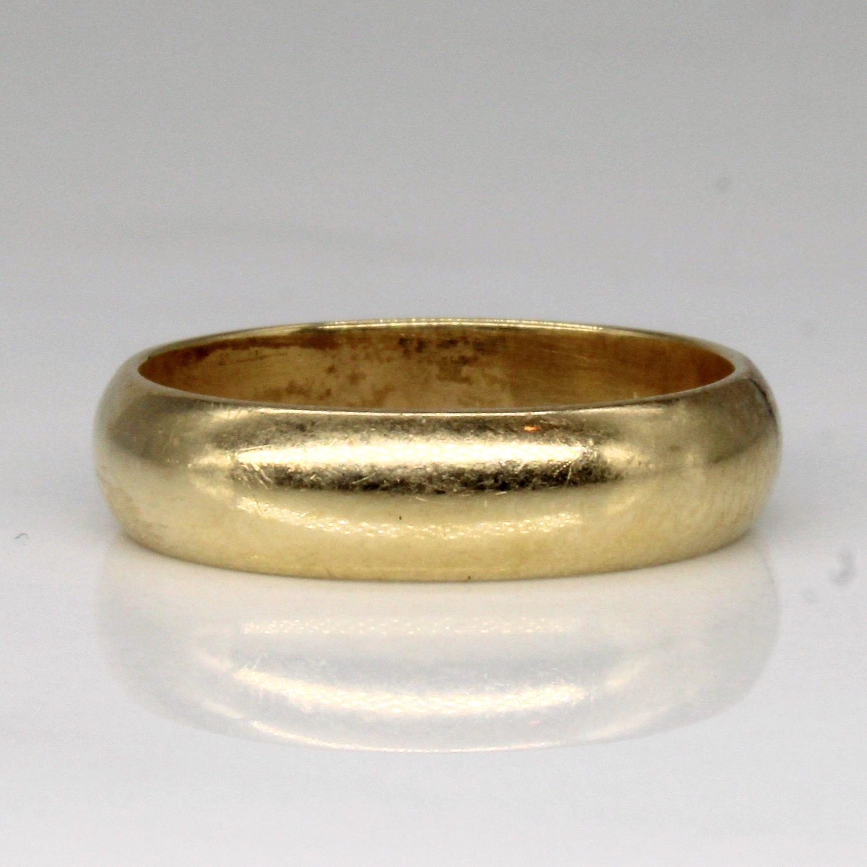 1977 9k Yellow Gold Band | SZ 5.5 |