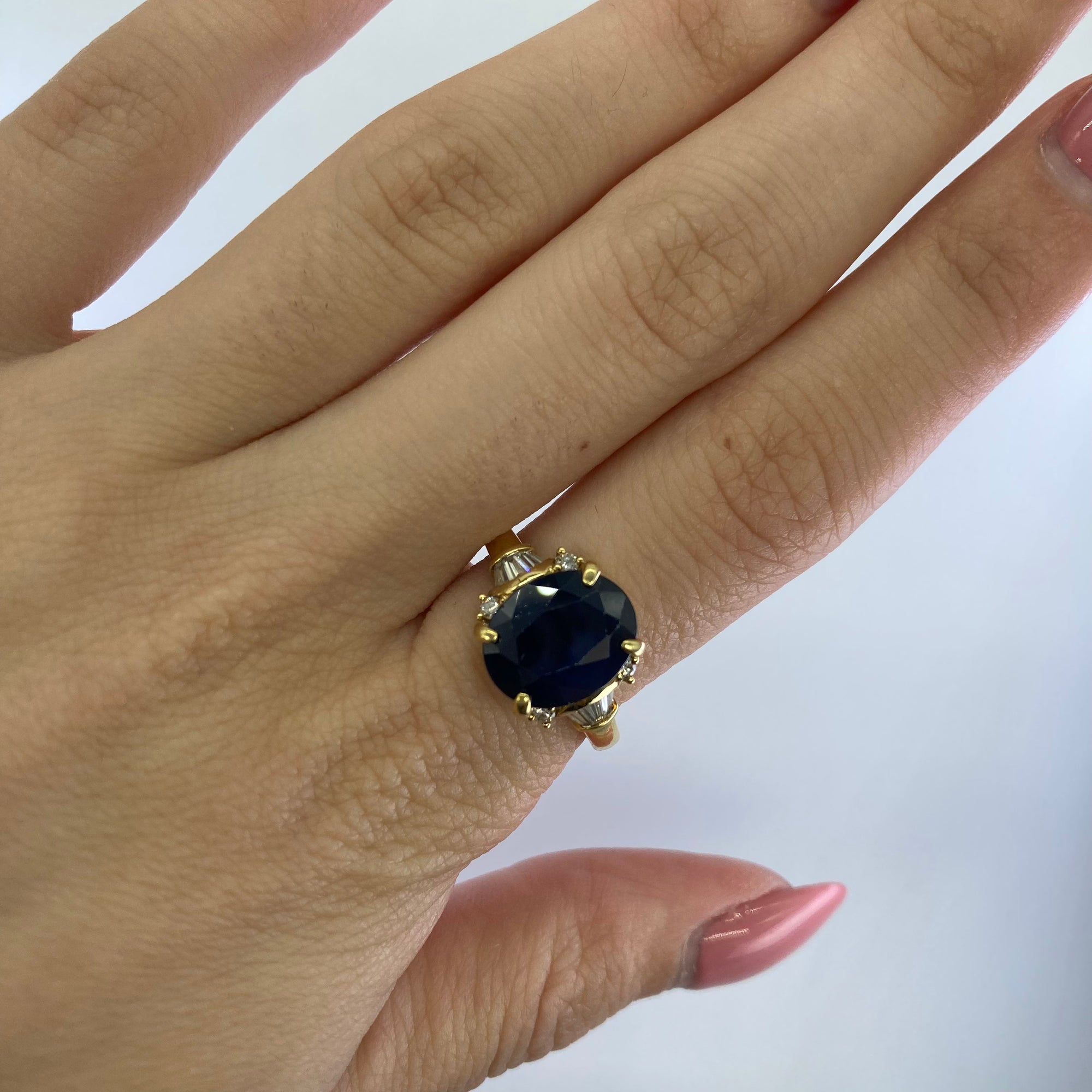 Blue Sapphire & Diamond Ring | 0.22ctw, 4.75ct | SZ 8 |
