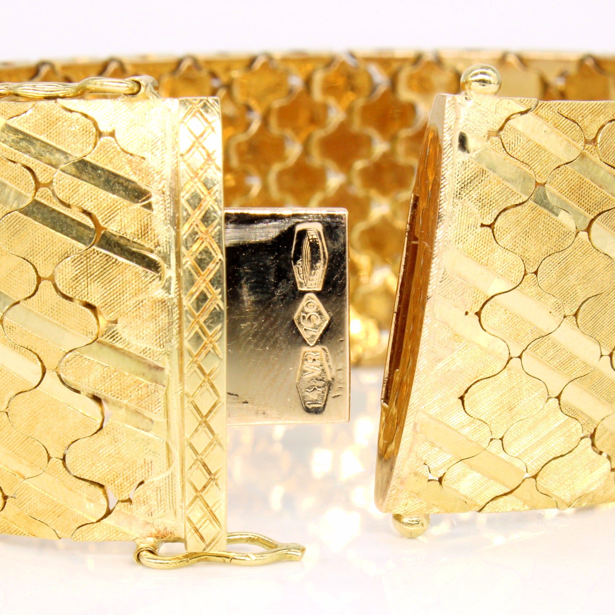 18k Italian Tri Tone Gold Vintage Bracelet | 7.5