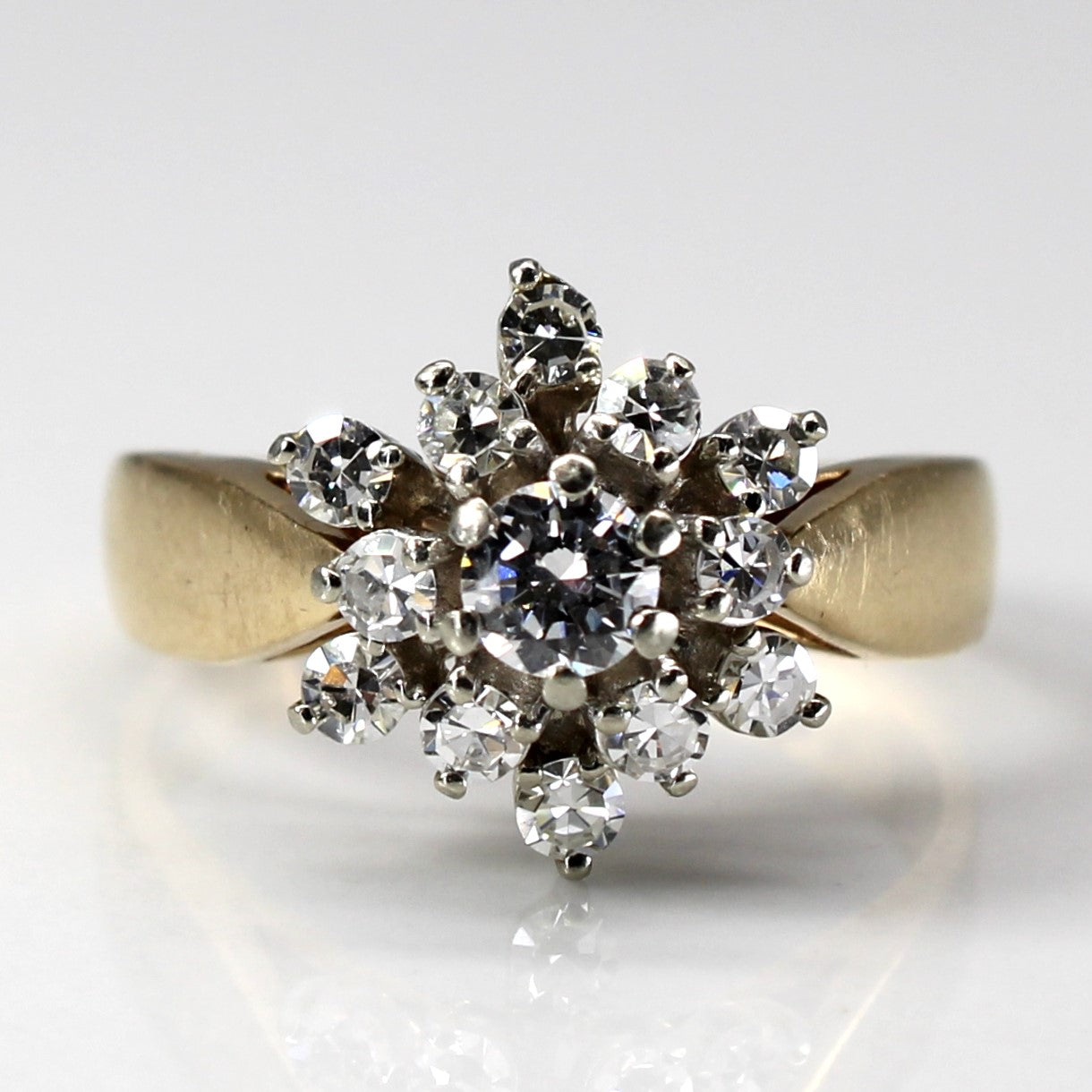 Cluster Set Diamond Ring | 0.56ctw | SZ 6 |