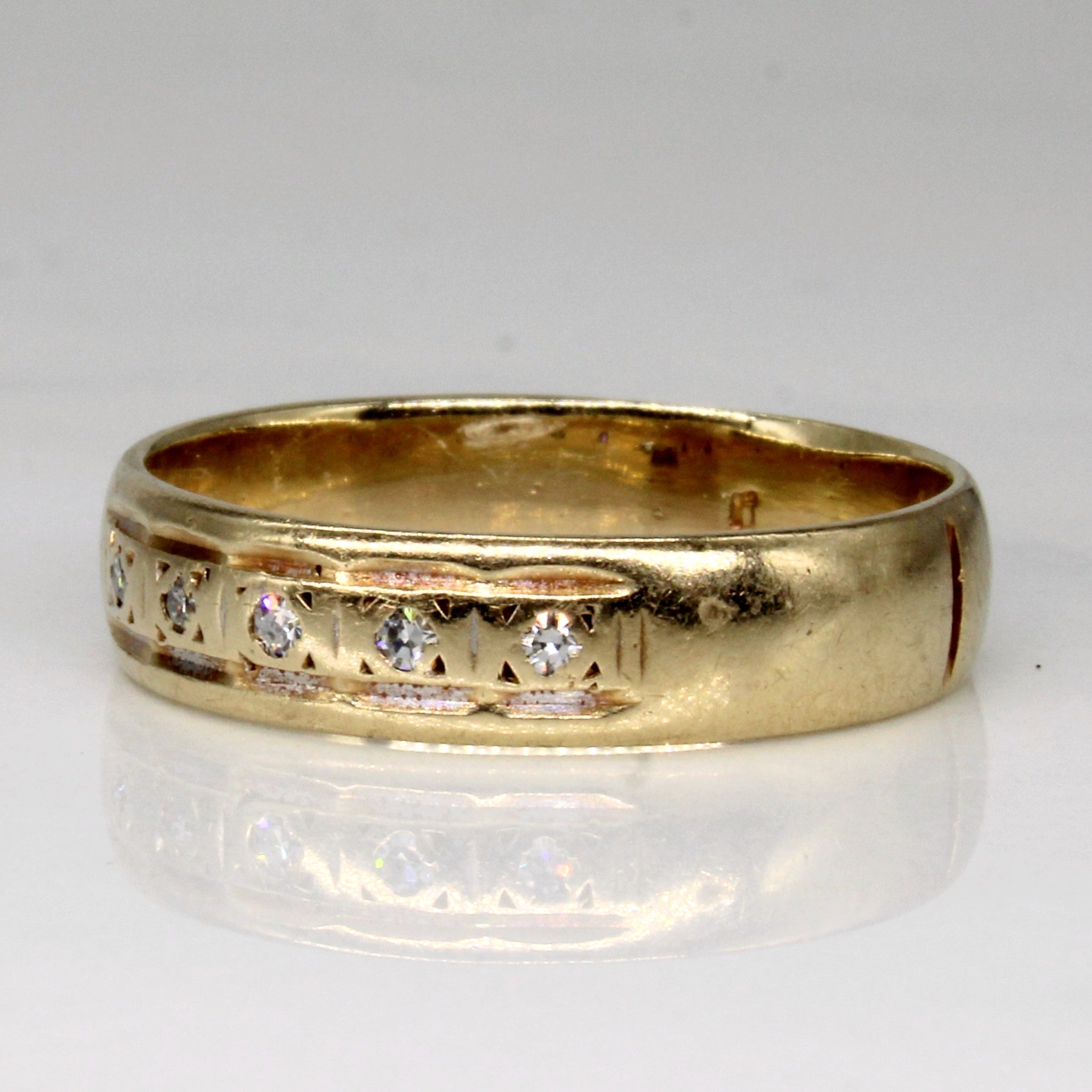 Flush Set Diamond Ring | 0.05ctw | SZ 9.75 |