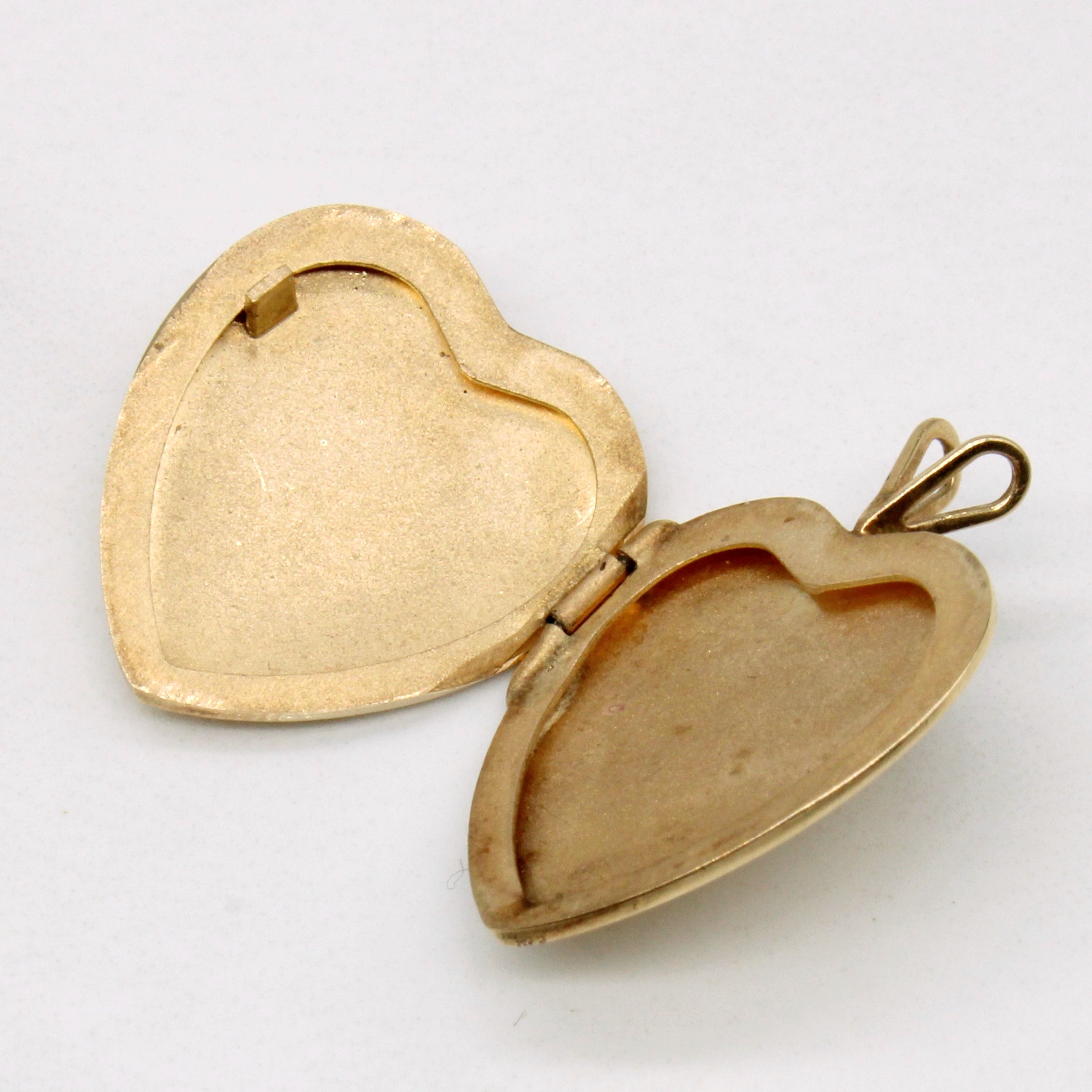 10k Yellow Gold Heart Locket