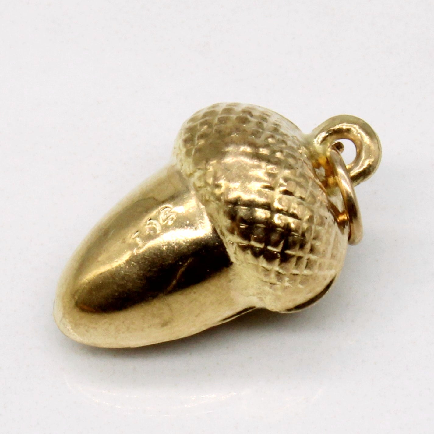 9k Yellow Gold Acorn Charm