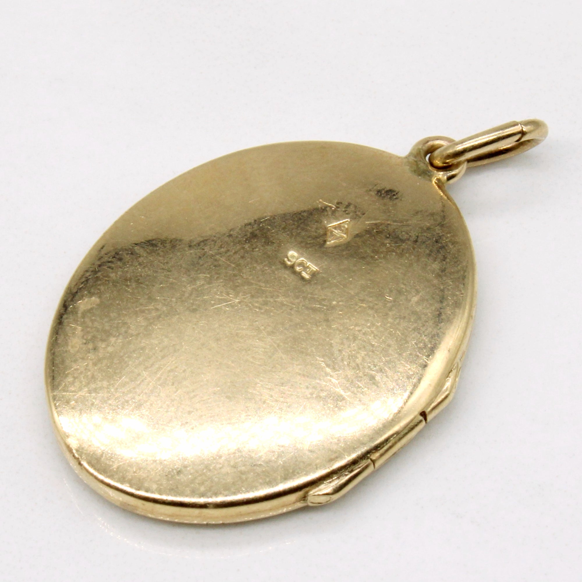 9k Yellow Gold Locket