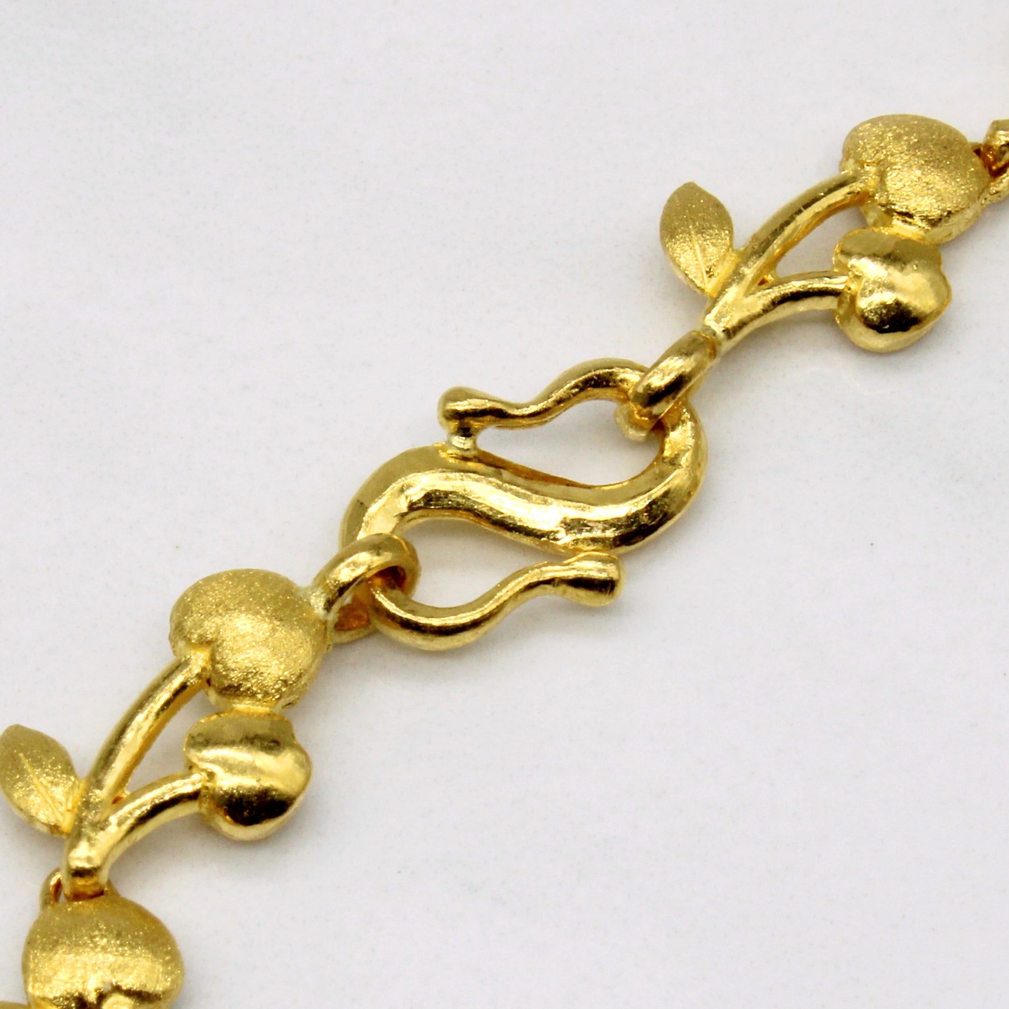 24k Yellow Gold Vine Bracelet | 7