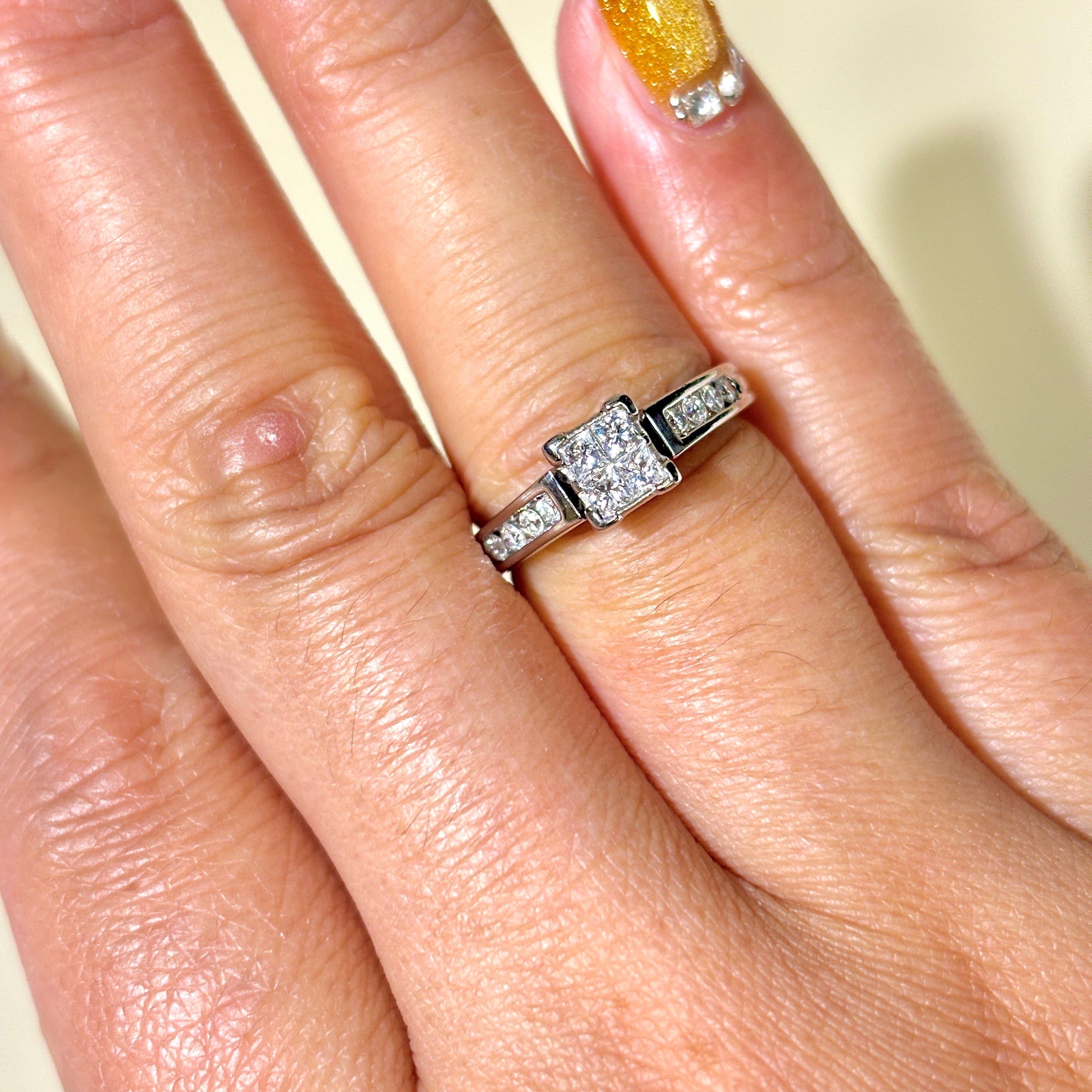 14k White Gold Illusion Set Diamond Ring | 0.37ctw | SZ 5