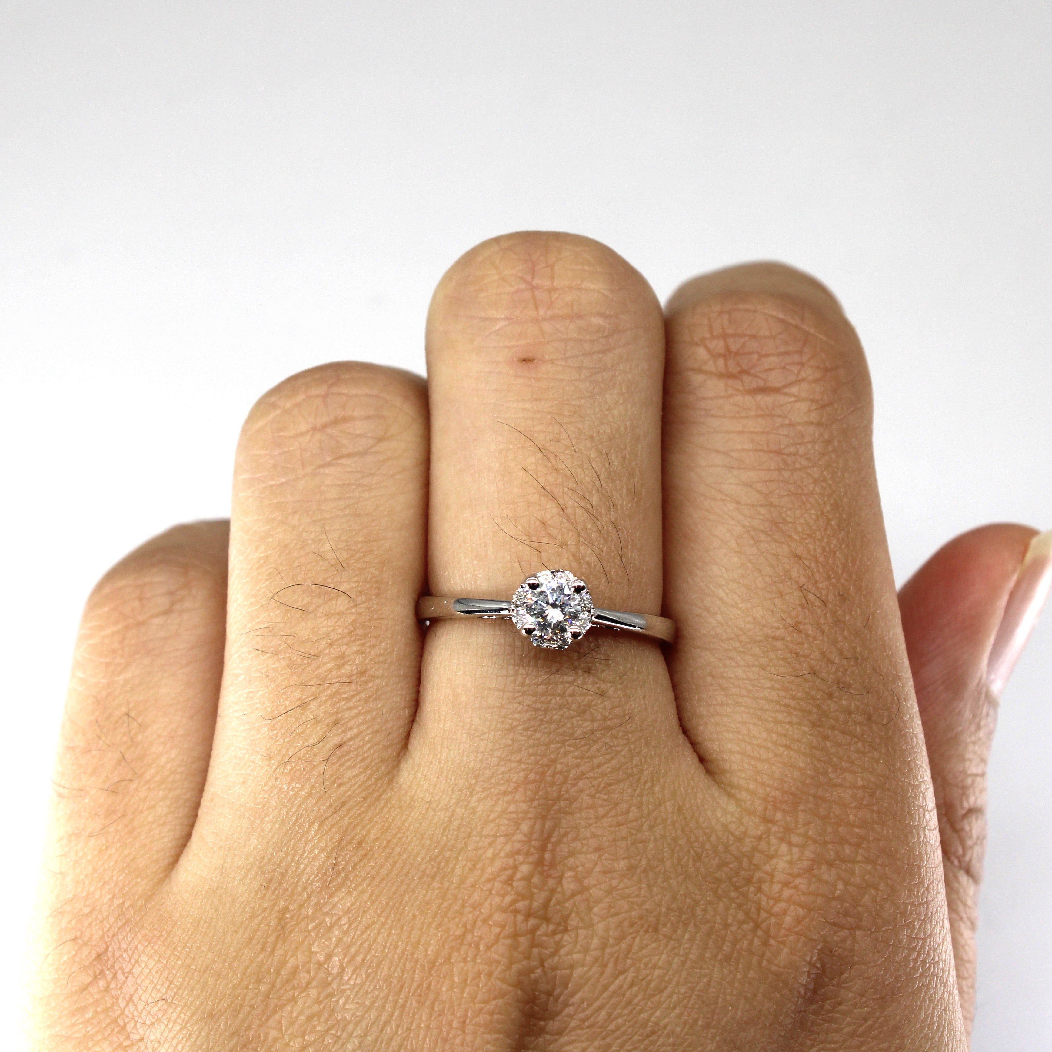 Cluster Diamond Ring | 0.33ctw | SZ 7 |